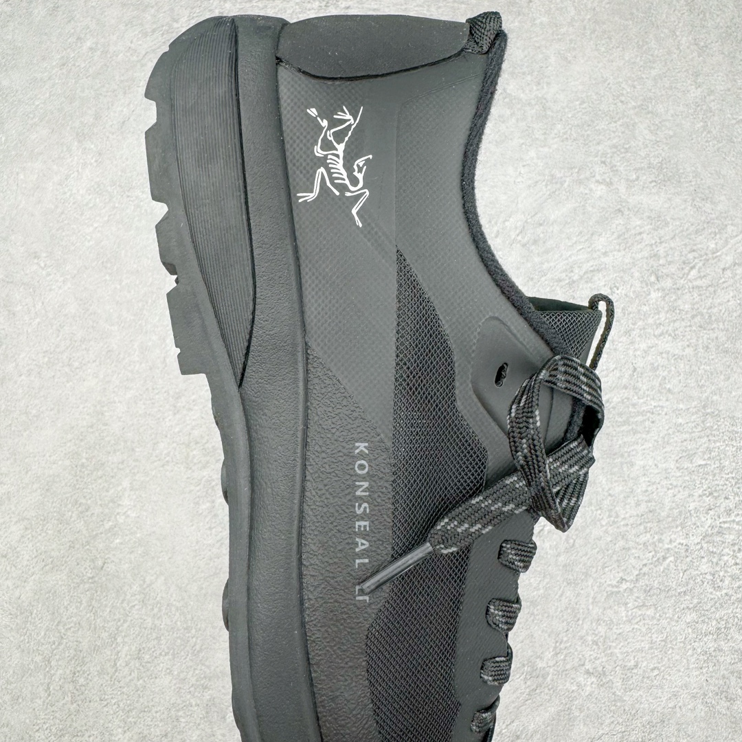 图片[6]-＃SG 加拿大品牌 始祖鸟·Arcteryx始祖鸟 Konseal Lt 轻量网布防滑轻便耐磨低帮越野跑步鞋 利用先进的技术、更轻但可靠耐用的材料和高度专注的设计流程，我们创造了我们最轻的接近鞋 Konseal LT。它专为在您携带背包和攀爬装备时覆盖崎岖的地面而设计，提供足底支撑和保护、应对不断変化的地形的敏捷性以及 Vibram® Megagrip 外底的自抓地力。内里提供赤足舒适感，鞋跟可平折，因此您可以在系绳或露营时将其作为木屐穿着。尺码：39 40 41 42 43 44 45-选品中心