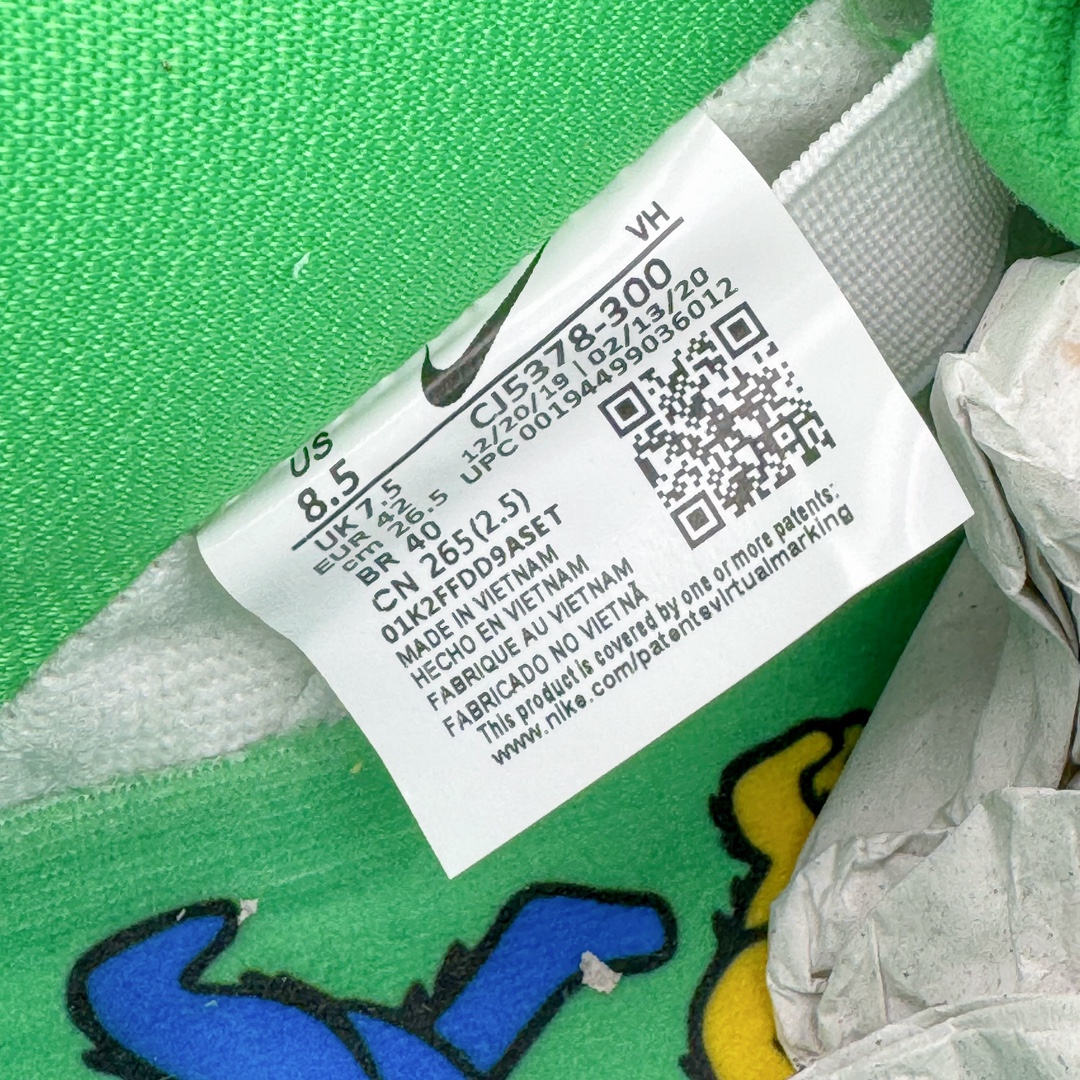 图片[19]-＃Z版纯原 Grateful Dead x NK SB Dunk Low Pro 跳舞小熊蓝绿 CJ5378-300 全新改良升级批次 独家原厂航空铝磨具打磨大底 鞋头坡度极致还原 原盒原配 圈内天花板工艺 原厂冲刀 超高清洁度 全鞋零毛边皮料切割 全套原楦原模倾力打造完美版型 采用原厂百宏鞋带以及原厂百宏织唛舌标 内标可供原厂几率过验 原厂中底布黄色点胶 原厂中底布拉帮走线遵循公司 尺码：36 36.5 37.5 38 38.5 39 40 40.5 41 42 42.5 43 44 45 46 47.5-选品中心
