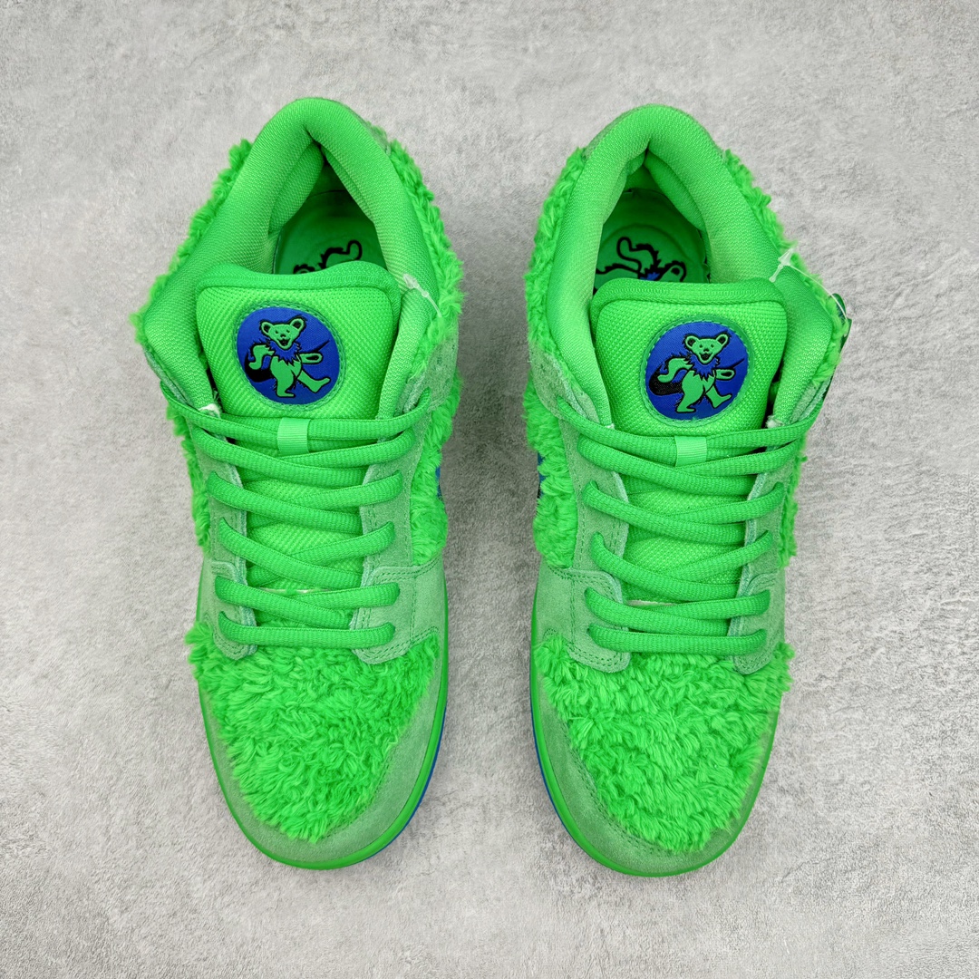图片[2]-＃Z版纯原 Grateful Dead x NK SB Dunk Low Pro 跳舞小熊蓝绿 CJ5378-300 全新改良升级批次 独家原厂航空铝磨具打磨大底 鞋头坡度极致还原 原盒原配 圈内天花板工艺 原厂冲刀 超高清洁度 全鞋零毛边皮料切割 全套原楦原模倾力打造完美版型 采用原厂百宏鞋带以及原厂百宏织唛舌标 内标可供原厂几率过验 原厂中底布黄色点胶 原厂中底布拉帮走线遵循公司 尺码：36 36.5 37.5 38 38.5 39 40 40.5 41 42 42.5 43 44 45 46 47.5-选品中心