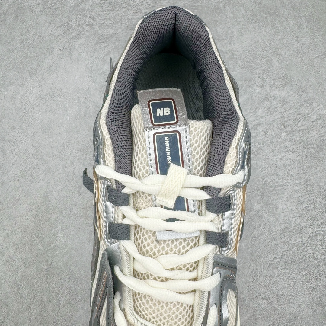 图片[5]-＃DT纯原 新百伦NB New Balance M1906系列 全套原楦原纸板原厂数据开发 进口三明治网面 原装进口皮料正确绒感卡色 正确中底拉帮中底网布细节 原厂标裁 带紫光防伪 定制后跟透明水晶模块 冲裁组合 大底贴合程度胶水上色把控完美 整洁度挑战全网艺术家 多道序QC把关品质完善 匠心打造 耗时两个月开发完成 工艺极其复杂难度可想而知 新开独立私模大底 正确六层组合大底 高端零售专供产物 尺码：36 37 37.5 38 38.5 39 40 40.5 41 42 42.5 43 44 45-选品中心