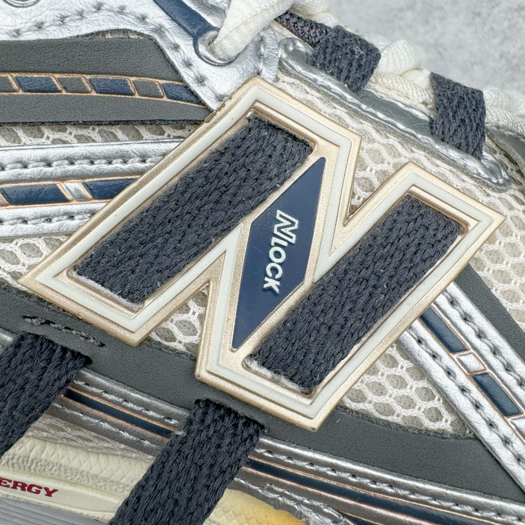 图片[20]-＃DT纯原 新百伦NB New Balance M1906系列 全套原楦原纸板原厂数据开发 进口三明治网面 原装进口皮料正确绒感卡色 正确中底拉帮中底网布细节 原厂标裁 带紫光防伪 定制后跟透明水晶模块 冲裁组合 大底贴合程度胶水上色把控完美 整洁度挑战全网艺术家 多道序QC把关品质完善 匠心打造 耗时两个月开发完成 工艺极其复杂难度可想而知 新开独立私模大底 正确六层组合大底 高端零售专供产物 尺码：36 37 37.5 38 38.5 39 40 40.5 41 42 42.5 43 44 45-选品中心