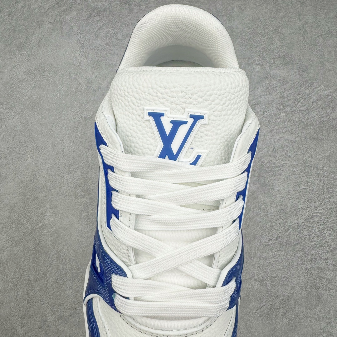 图片[5]-＃GD广顶 Louis Vuitton Trainer lv路易威登时装走秀运动时尚板鞋 外贸零售特供批次 2023全新纸板数据 印花高频效果碾压市面 市售天花板产物 耗时半年巨作 全套原厂新版原纸板楦头开发 原厂特供皮料加持 市场所有版本中综合最强的货品 GD实力大厂出品 全网最全配色更新最快 最成熟的做工稳定的品控 完美鞋型超高的清洁度 零毛边线头瑕疵 全套原楦原纸版原鞋开模 全网最具灵魂的版型 正确原装黄色鞋盒 正确中底印花 鞋面印花3D高频深度立体 全鞋电脑针车 紧密相连 针距密度一致 环保乳胶注塑鞋垫 厚度脚感还原原版 皮面裁剪部位 统一油边封口工艺 原装橡胶大底含胶量大底组合零偏差 专柜全套包装 防尘袋 说明书 质保卡 男女鞋 尺码：35 36 37 38 39 40 41 42 43 44 45-选品中心