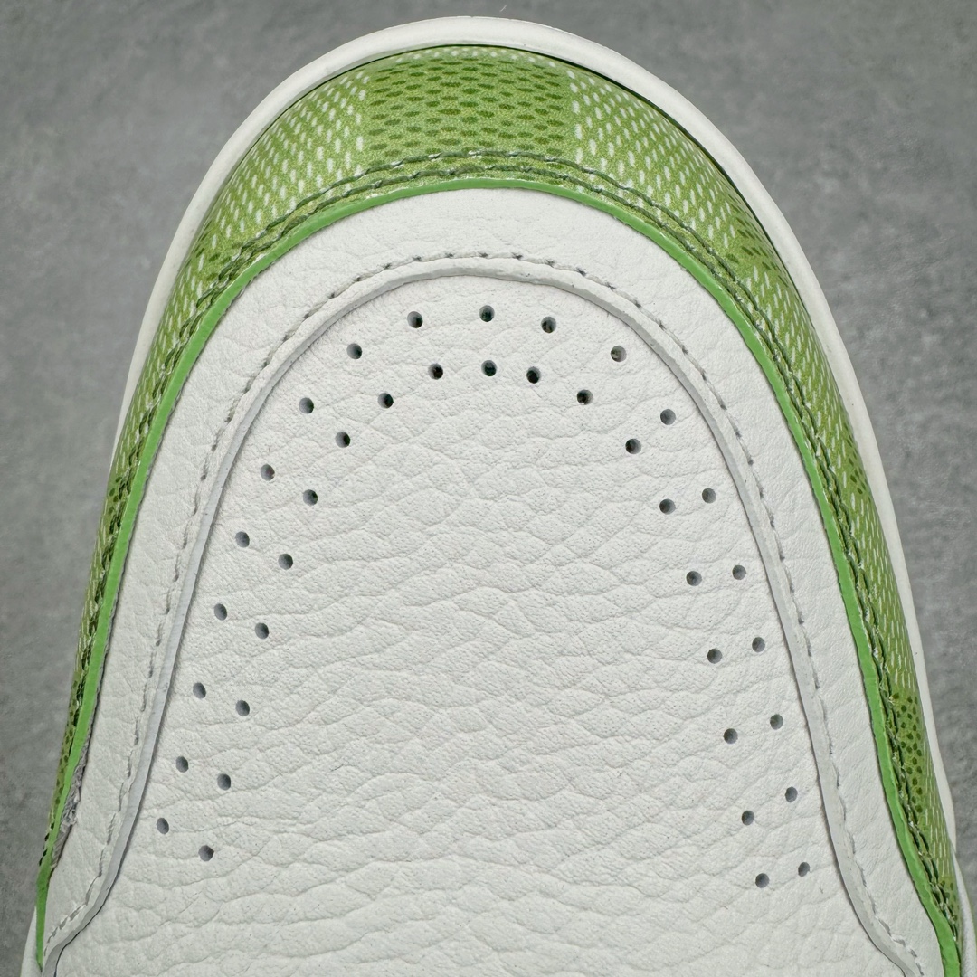 图片[15]-＃GD广顶 Louis Vuitton Trainer lv路易威登时装走秀运动时尚板鞋 外贸零售特供批次 2023全新纸板数据 印花高频效果碾压市面 市售天花板产物 耗时半年巨作 全套原厂新版原纸板楦头开发 原厂特供皮料加持 市场所有版本中综合最强的货品 GD实力大厂出品 全网最全配色更新最快 最成熟的做工稳定的品控 完美鞋型超高的清洁度 零毛边线头瑕疵 全套原楦原纸版原鞋开模 全网最具灵魂的版型 正确原装黄色鞋盒 正确中底印花 鞋面印花3D高频深度立体 全鞋电脑针车 紧密相连 针距密度一致 环保乳胶注塑鞋垫 厚度脚感还原原版 皮面裁剪部位 统一油边封口工艺 原装橡胶大底含胶量大底组合零偏差 专柜全套包装 防尘袋 说明书 质保卡 男女鞋 尺码：35 36 37 38 39 40 41 42 43 44 45-选品中心