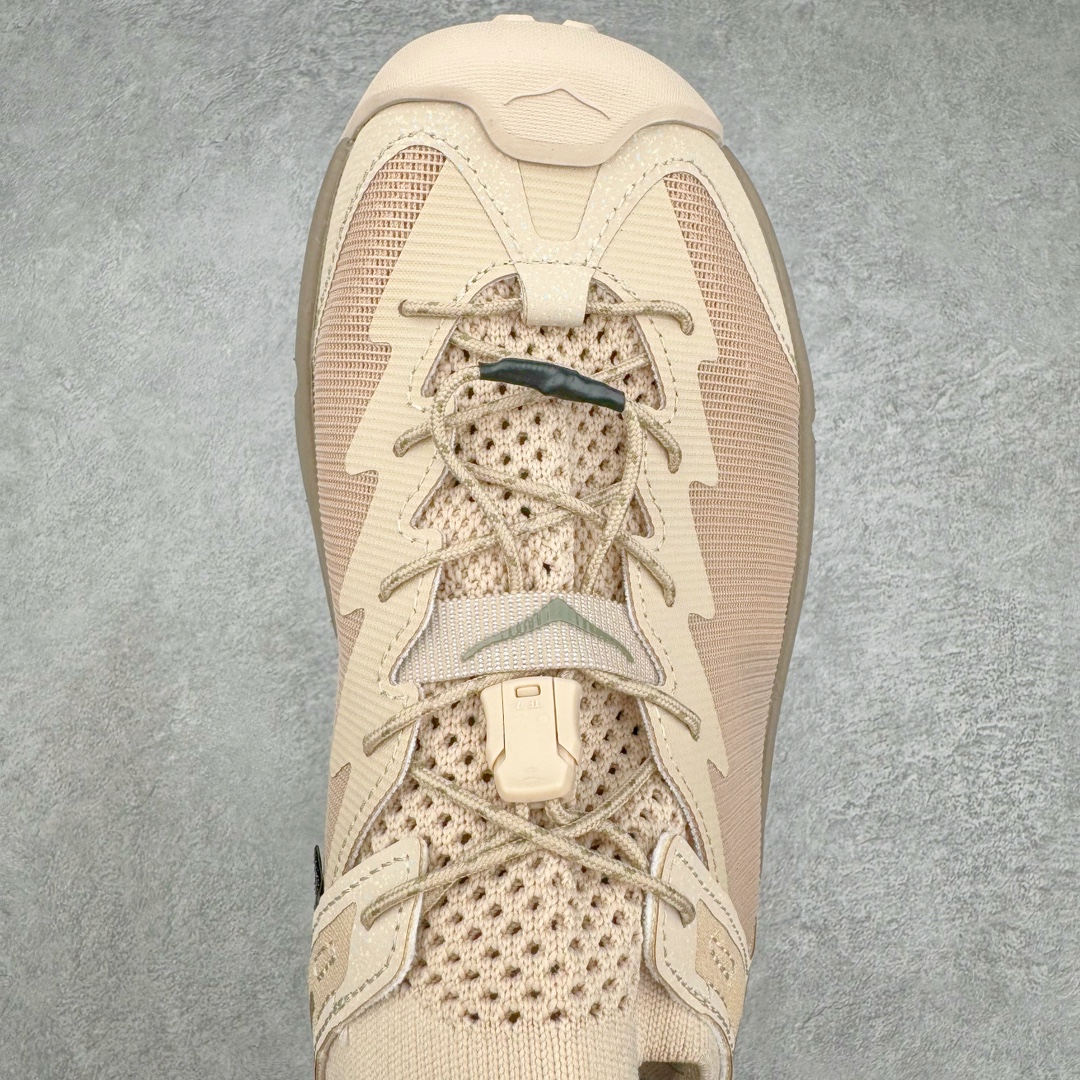 图片[4]-＃HK纯原 Hoka One One Hopara Sandals 霍帕拉系列水路两用溯溪涉水休闲户外露营凉鞋 作为先锋品牌的 HOKA ONE ONE总是以独特的方式 HOPARA是一款溯溪鞋 又名排水鞋 可长期用于涉水和溯溪 保护脚底和脚趾的安全和舒适 鞋面材料速干 透气 耐磨 鞋底防滑 耐磨 抓地能力强 出于安全考虑 设计要求较高-涉水溯溪过程中 水 泥沙 可以直接从鞋内大孔排出 细纹鞋底使在岩石上抓地能力强 避免打滑 而上路后 鞋面具有快干透气等优点 尺码：36 36.5 37.5 38 39 40 40.5 41 42 42.5 43 44 45-选品中心