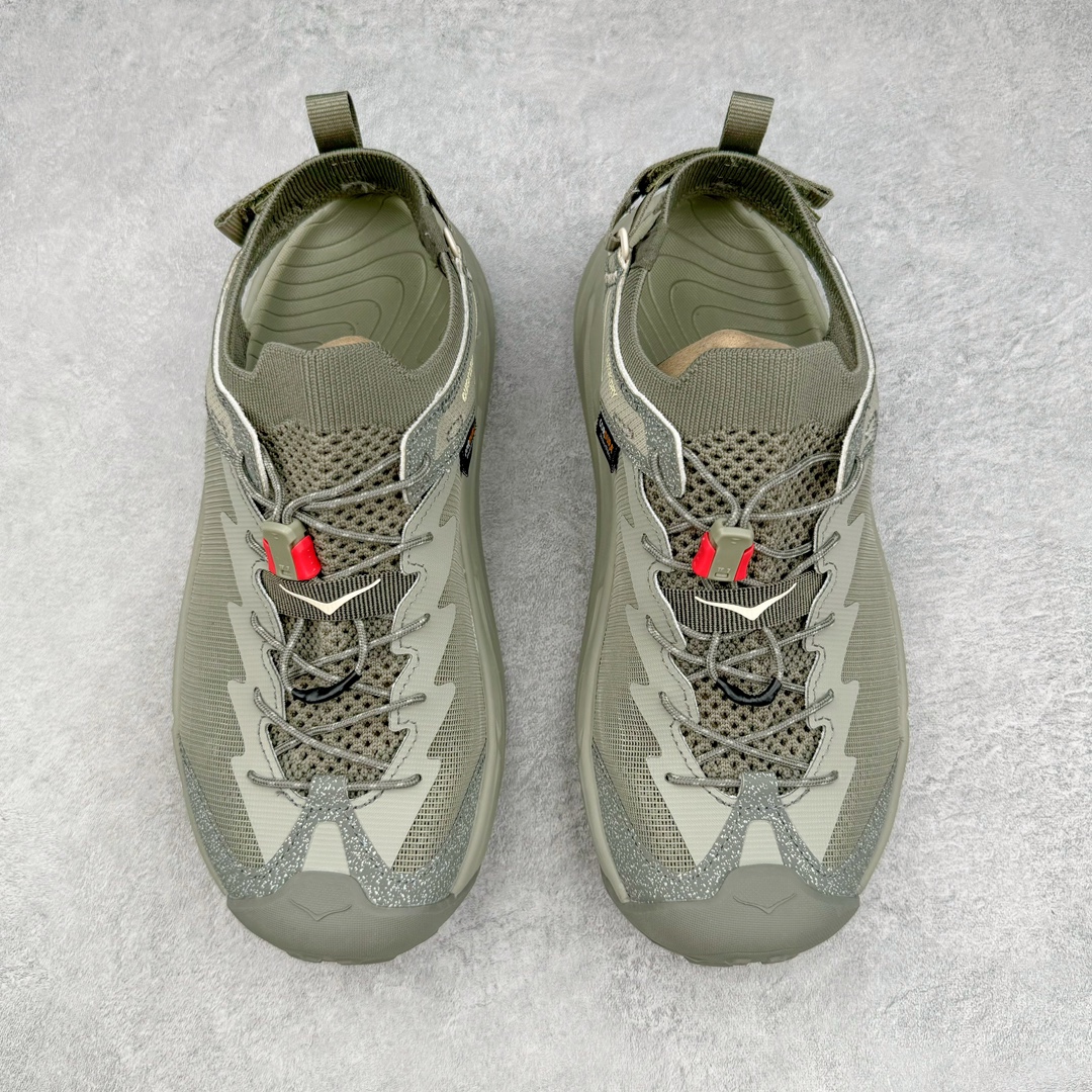 图片[2]-＃HK纯原 Hoka One One Hopara Sandals 霍帕拉系列水路两用溯溪涉水休闲户外露营凉鞋 作为先锋品牌的 HOKA ONE ONE总是以独特的方式 HOPARA是一款溯溪鞋 又名排水鞋 可长期用于涉水和溯溪 保护脚底和脚趾的安全和舒适 鞋面材料速干 透气 耐磨 鞋底防滑 耐磨 抓地能力强 出于安全考虑 设计要求较高-涉水溯溪过程中 水 泥沙 可以直接从鞋内大孔排出 细纹鞋底使在岩石上抓地能力强 避免打滑 而上路后 鞋面具有快干透气等优点 尺码：36 36.5 37.5 38 39 40 40.5 41 42 42.5 43 44 45-选品中心
