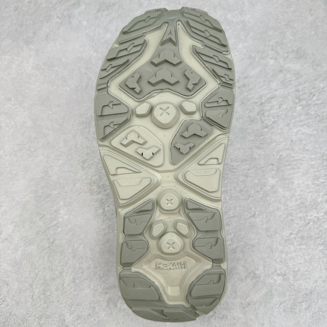 图片[9]-＃HK纯原 Hoka One One Hopara Sandals 霍帕拉系列水路两用溯溪涉水休闲户外露营凉鞋 作为先锋品牌的 HOKA ONE ONE总是以独特的方式 HOPARA是一款溯溪鞋 又名排水鞋 可长期用于涉水和溯溪 保护脚底和脚趾的安全和舒适 鞋面材料速干 透气 耐磨 鞋底防滑 耐磨 抓地能力强 出于安全考虑 设计要求较高-涉水溯溪过程中 水 泥沙 可以直接从鞋内大孔排出 细纹鞋底使在岩石上抓地能力强 避免打滑 而上路后 鞋面具有快干透气等优点 尺码：36 36.5 37.5 38 39 40 40.5 41 42 42.5 43 44 45-选品中心