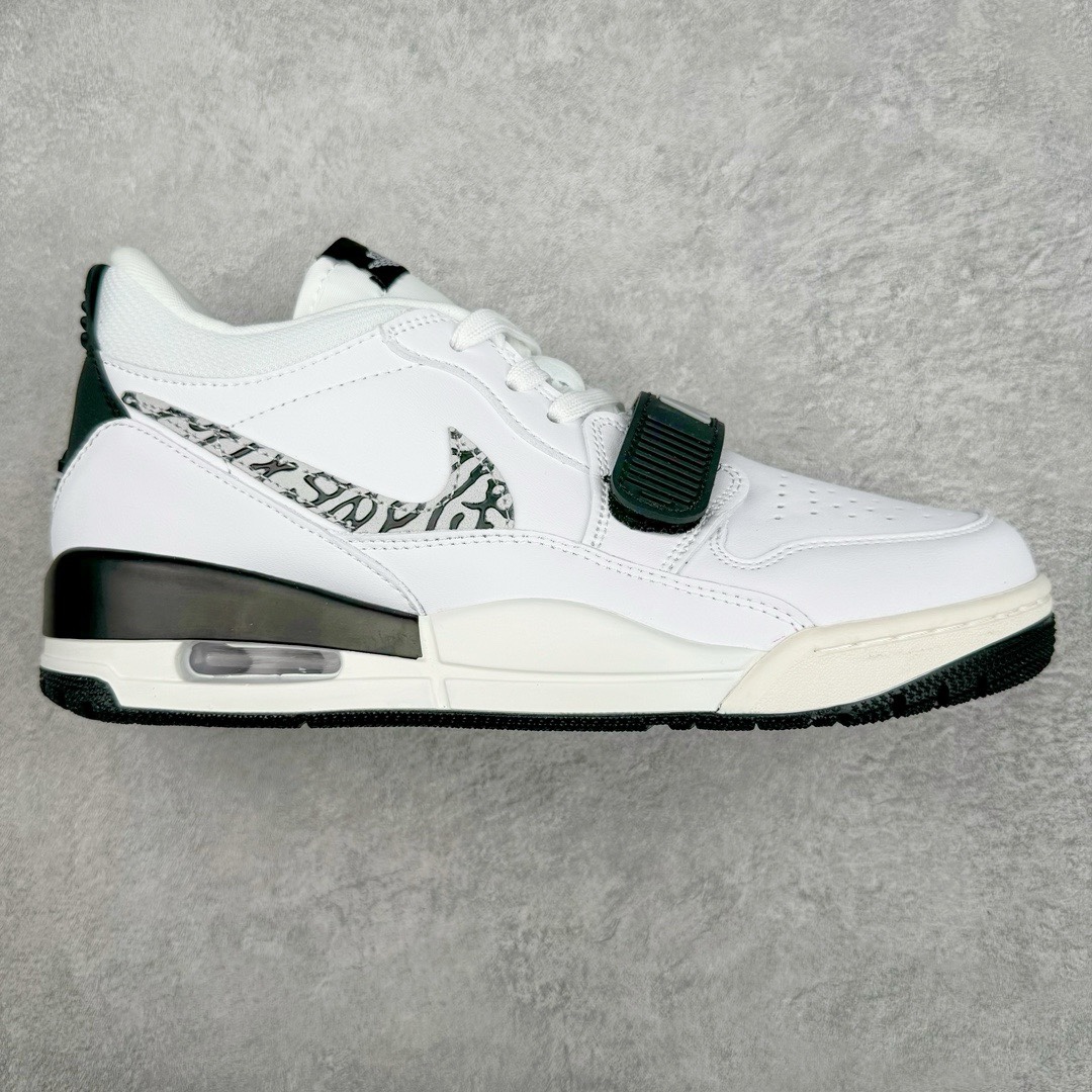 图片[8]-＃KZ神版 Air Jordan Legacy AJ312 复古篮球鞋 市场最强独一档产物 全套原纸板楦头开发 原厂大底磨具加持立体防滑纹理 原档数据后跟TPU子母扣魔术贴 原装可视Air Sole气垫 原汁原味最完美的312代版型 唯一正确鞋头趴度弧度高度鞋身腰线 进口港宝加持 后跟自然饱满 全鞋荧光划线卡点 追求极致完美 每一双都是工艺品 多重QC质检 超越公司货的品控标准 实实在在的免检产品 鞋身采用了皮革材质打造 横跨鞋面的魔术贴十分吸睛 侧面的Swoosh Logo的一部分被鞋面遮挡了一部分 颇具玩味 魔术贴上标有NK标识 而鞋舌上是Jordan的经典红色飞翼Logo 后跟和鞋底均采用了AJ3的设计 后跟上同样也使用了经典的爆裂纹图案 尺码：36 36.5 37.5 38 38.5 39 40 40.5 41 42 42.5 43 44 44.5 45 46 47.5-选品中心