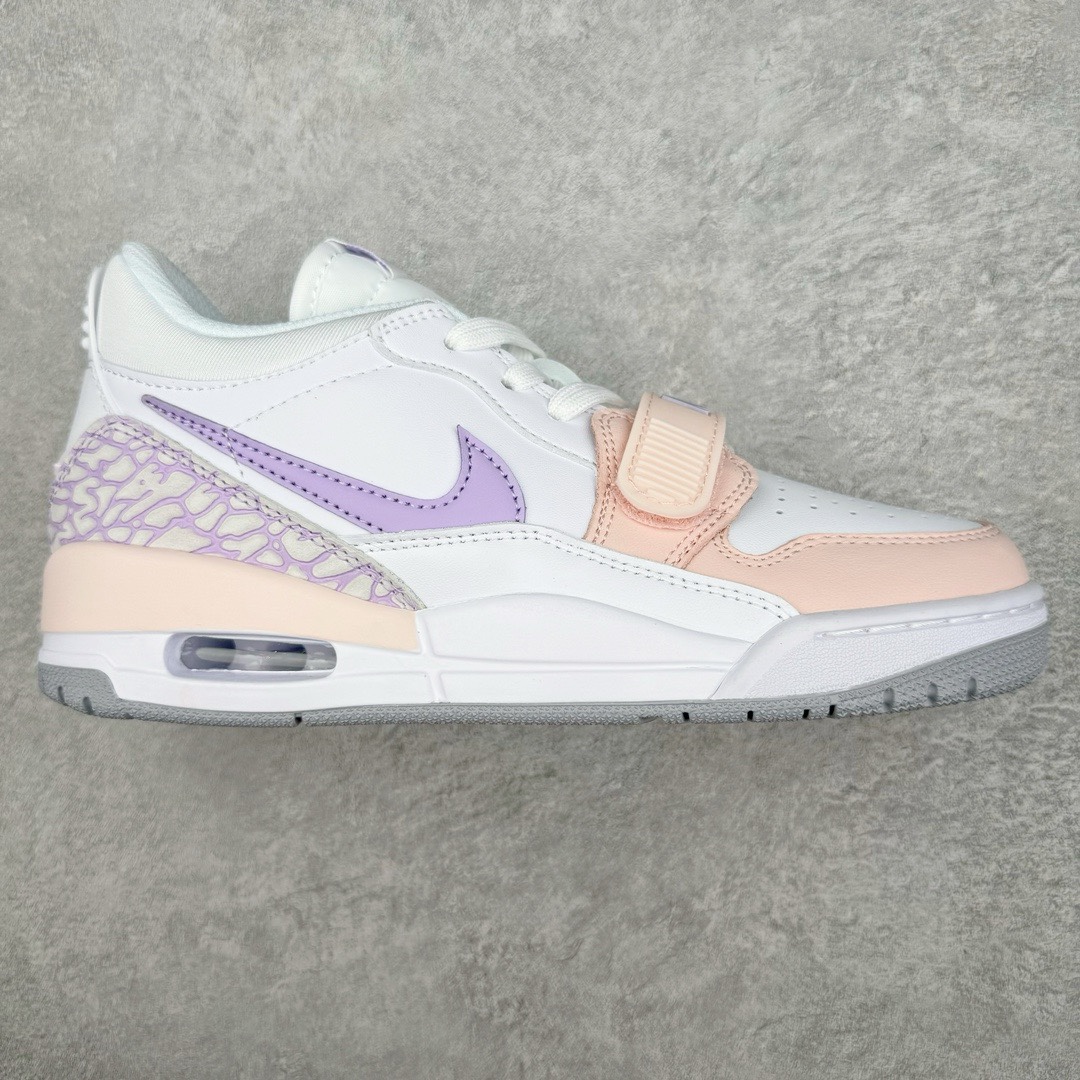 图片[7]-＃KZ神版 Air Jordan Legacy AJ312 复古篮球鞋 市场最强独一档产物 全套原纸板楦头开发 原厂大底磨具加持立体防滑纹理 原档数据后跟TPU子母扣魔术贴 原装可视Air Sole气垫 原汁原味最完美的312代版型 唯一正确鞋头趴度弧度高度鞋身腰线 进口港宝加持 后跟自然饱满 全鞋荧光划线卡点 追求极致完美 每一双都是工艺品 多重QC质检 超越公司货的品控标准 实实在在的免检产品 鞋身采用了皮革材质打造 横跨鞋面的魔术贴十分吸睛 侧面的Swoosh Logo的一部分被鞋面遮挡了一部分 颇具玩味 魔术贴上标有NK标识 而鞋舌上是Jordan的经典红色飞翼Logo 后跟和鞋底均采用了AJ3的设计 后跟上同样也使用了经典的爆裂纹图案 尺码：36 36.5 37.5 38 38.5 39 40 40.5 41 42 42.5 43 44 44.5 45 46 47.5-选品中心