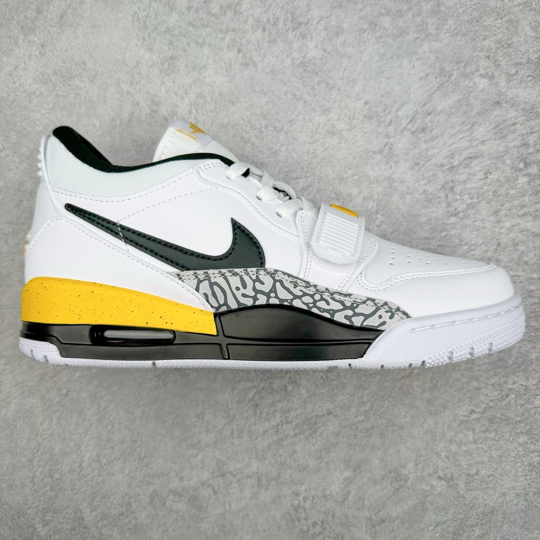 图片[5]-＃KZ神版 Air Jordan Legacy AJ312 复古篮球鞋 市场最强独一档产物 全套原纸板楦头开发 原厂大底磨具加持立体防滑纹理 原档数据后跟TPU子母扣魔术贴 原装可视Air Sole气垫 原汁原味最完美的312代版型 唯一正确鞋头趴度弧度高度鞋身腰线 进口港宝加持 后跟自然饱满 全鞋荧光划线卡点 追求极致完美 每一双都是工艺品 多重QC质检 超越公司货的品控标准 实实在在的免检产品 鞋身采用了皮革材质打造 横跨鞋面的魔术贴十分吸睛 侧面的Swoosh Logo的一部分被鞋面遮挡了一部分 颇具玩味 魔术贴上标有NK标识 而鞋舌上是Jordan的经典红色飞翼Logo 后跟和鞋底均采用了AJ3的设计 后跟上同样也使用了经典的爆裂纹图案 尺码：36 36.5 37.5 38 38.5 39 40 40.5 41 42 42.5 43 44 44.5 45 46 47.5-选品中心