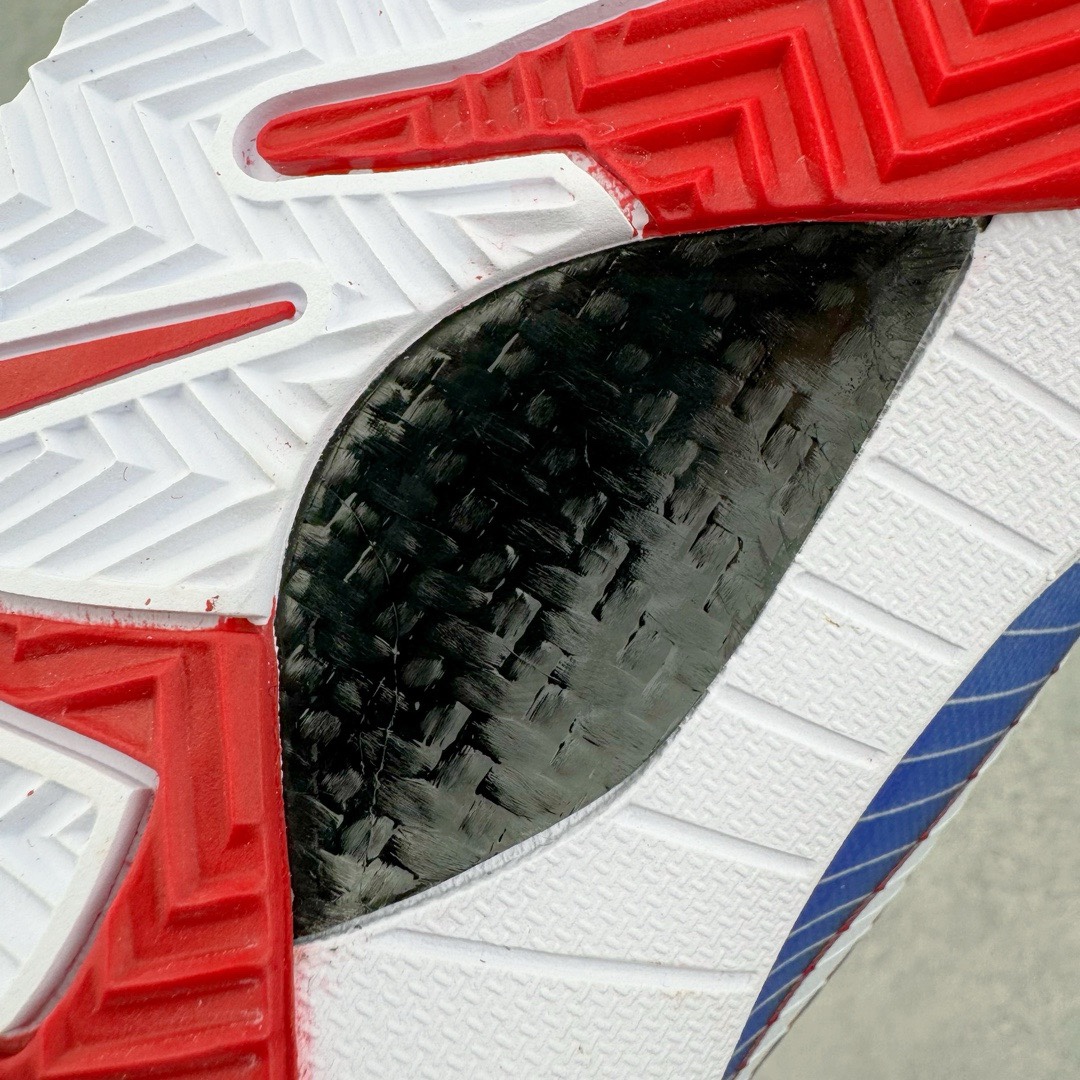 图片[21]-＃H12纯原 NK Zoom Kobe 4 \\\”Philly\\\” 科比四代费城蓝色 FQ3545-400 市场唯一完美复刻公司货版本 Phylon泡棉中底 后跟搭载Air Zoom马蹄气垫 真正的原汁原味 还原ZP脚感 全身鞋材卡料色独家定制 唯一正确鞋身反光效果 原厂压印工艺 立体感十足 内置全真动态飞线 独立原厂模具 首批不拼图大几率过验 亲测已过 支持各种高强度实战 无需担心 补货周期极长 脚宽建议买大半码 科比系列前掌偏窄 支持七天无理由退换 尺码： 41 42 42.5 43 44 44.5 45 46 47.5 48.5-选品中心