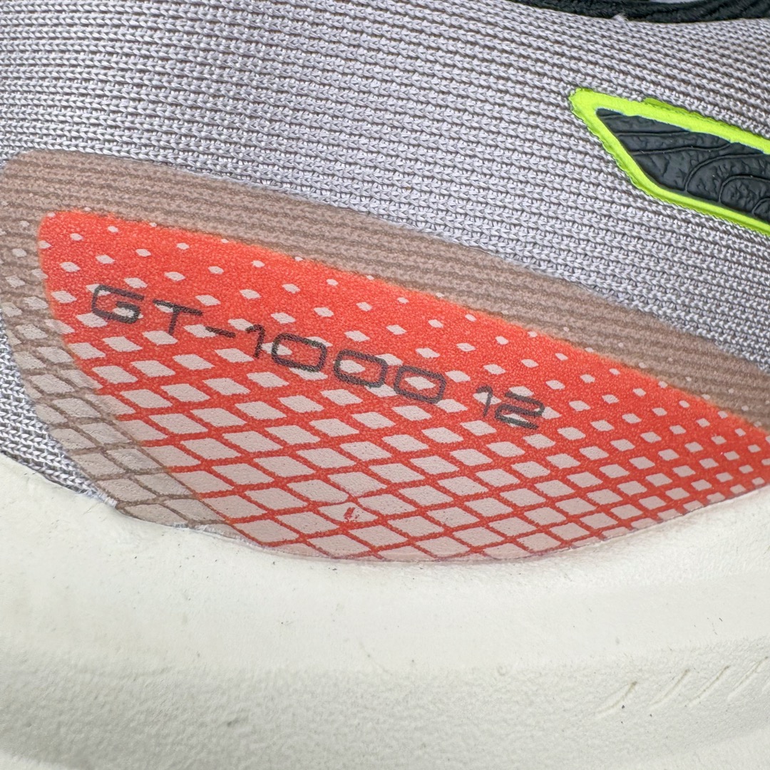 图片[11]-ASICS GT-1000 12 TR 亚瑟士运动休闲跑步鞋 时尚经典 缓震舒适 彩色 透气防滑耐磨 休闲百搭 2024夏季新款训练鞋跑鞋 鞋款采用网眼鞋面 提供良好的透气性 鞋面上的GORE-TEX隐形镶面可防止雨雪参湿鞋内 flytefoam中底材料 轻量和缓震并举 后跟gel胶设计 持续提供缓冲足感 让整体外观更加简洁流畅 尺码：36 37 37.5 38 39 39.5 40 40.5 41.5 42 42.5 43.5 44 44.5 45-选品中心