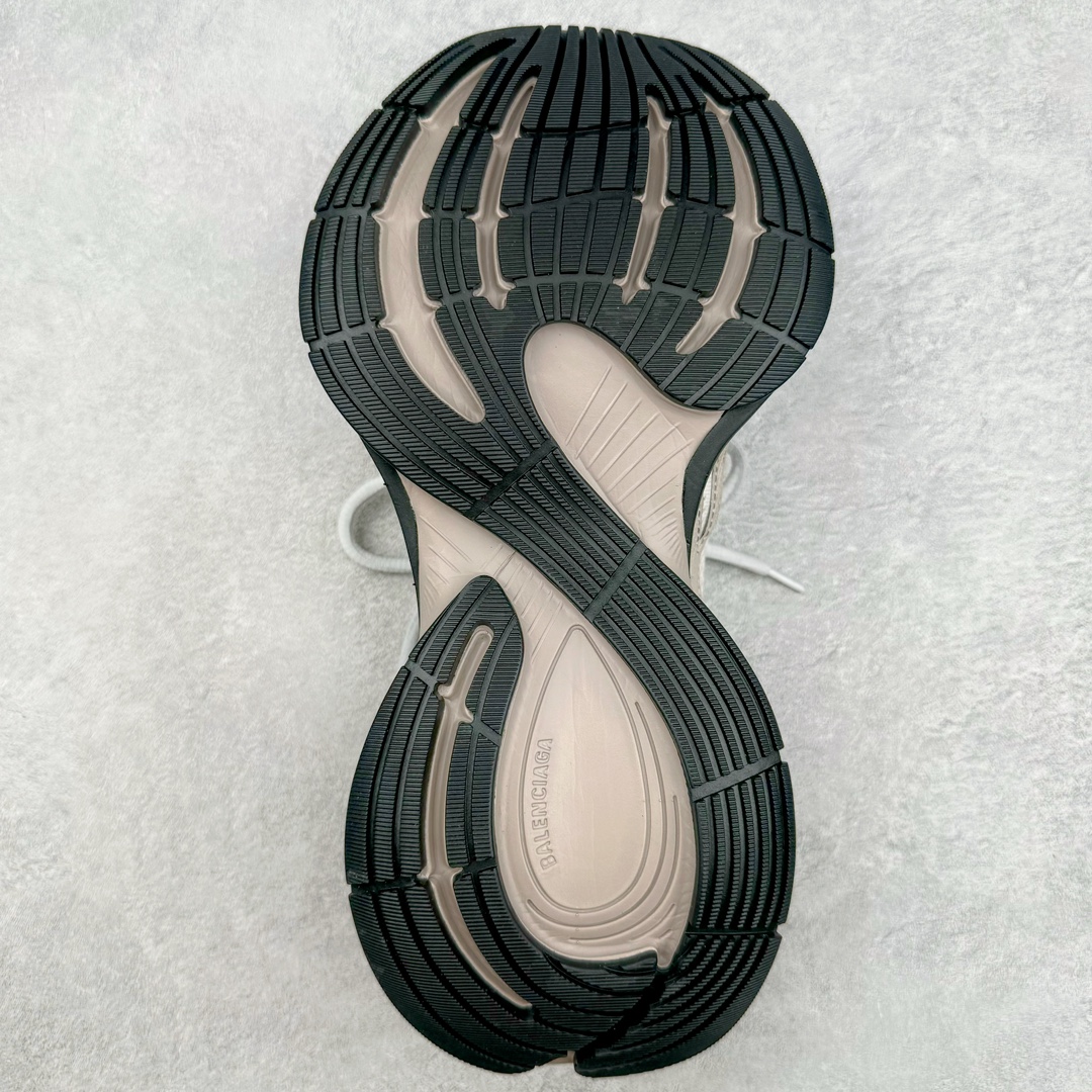 图片[9]-＃XA BALENCIAGA CIRCUIT 巴黎世家十三代圆头系带LOGO印花低帮老爹鞋 全套原纸板楦头开发 最原汁原味的灵魂版型 全鞋荧光划线卡点 胶水把控整洁度追求极致完美 每一双都是工艺品 多重QC质检 超越公司货的品控标准 实实在在的免检产品 原盒原配 正确字体电绣 粗细、位置、大小正确 侧边TPU 透气孔匹配意产原版 正确分离大底 TPU软底 原版一致大底LOGO 立体感十足 原厂皮料水洗做旧 采购原厂网纱 偏大一码 尺码：35 36 37 38 39 40 41 42 43 44 45 46-选品中心