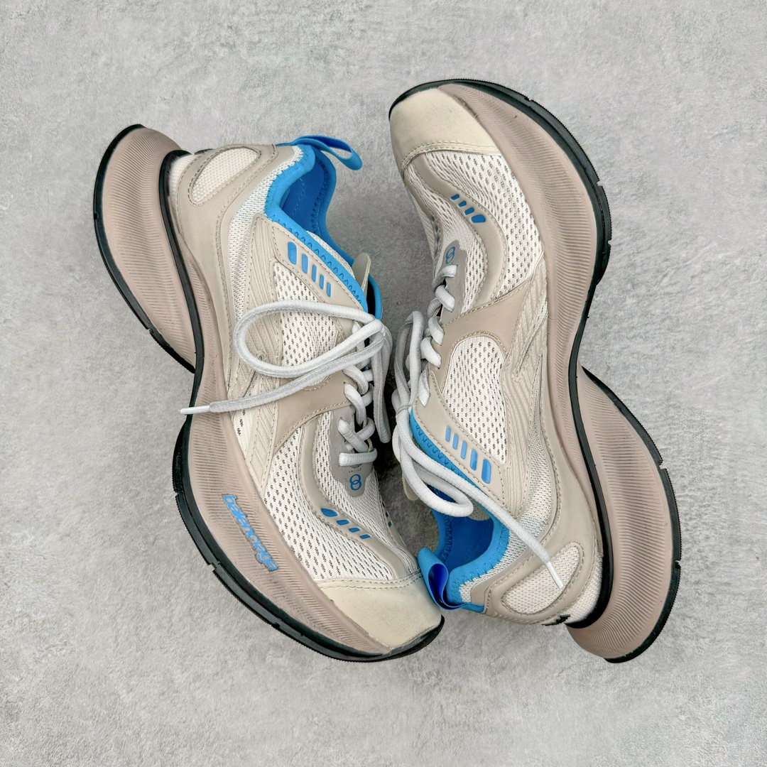 图片[3]-＃XA BALENCIAGA CIRCUIT 巴黎世家十三代圆头系带LOGO印花低帮老爹鞋 全套原纸板楦头开发 最原汁原味的灵魂版型 全鞋荧光划线卡点 胶水把控整洁度追求极致完美 每一双都是工艺品 多重QC质检 超越公司货的品控标准 实实在在的免检产品 原盒原配 正确字体电绣 粗细、位置、大小正确 侧边TPU 透气孔匹配意产原版 正确分离大底 TPU软底 原版一致大底LOGO 立体感十足 原厂皮料水洗做旧 采购原厂网纱 偏大一码 尺码：35 36 37 38 39 40 41 42 43 44 45 46-选品中心