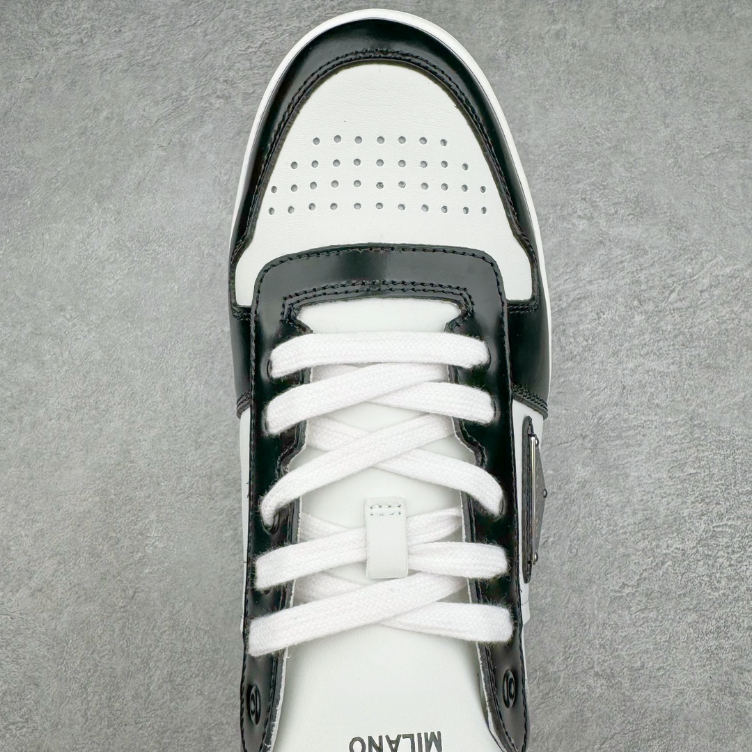 图片[4]-＃LJ渠道版 Prada Downtown 普拉达三角徽标舒适百搭时尚板鞋 男款 黑白熊猫 高端零售特供批次 购入原鞋一比一开发 进口原厂皮料 私模大底正确咬花 全套配件及包装物 市场最好批次 尺码：40 40.5 41 42 42.5 43 44 44.5 45-选品中心