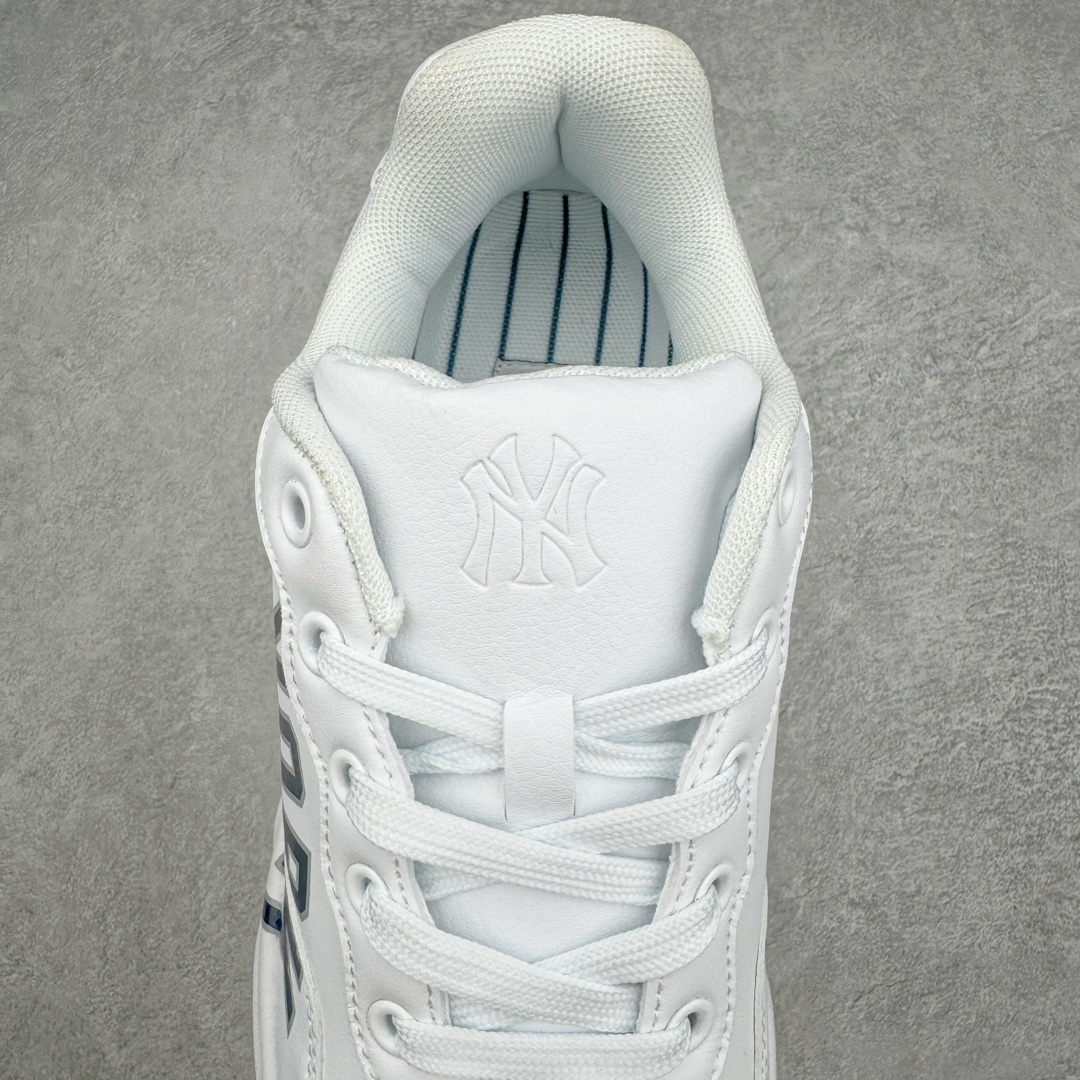 图片[5]-NY美国榄球洋基队New York Yankees x MLB Big Ball Chunky Mask Sandal 系列厚底老爹风魔术贴镂空休闲运动鞋 MLB以150多年传统的美国职业棒球大联盟为创作蓝本，韩流大热CHUCKY鞋款作基调，特意采用6cm加厚鞋底，并注入多个MLB独有的美式棒球文化的细节设计，打造出时尚外观，尽显独特而强烈的时尚格调。 MLB重新演译美国职业棒球大联盟中的术语「BIG BALL」，特意保留MLB标志性的NY Yankee、LA Dodgers、Boston Red Sox等多队知名棒球队Logo，以「Mega Logo」的形式展现在鞋面设计上。MLB老爹鞋具有耐用的柔软鞋面和厚实的弹性鞋垫，提供舒适的抓地力。与传统的老爹鞋不同，它看起来感觉很重，其实很舒适轻巧。采用的6cm高的鞋垫，也具有长腿效果。尺码：35 36 36.5 37.5 38 38.5 39 40 40.5 41 42 42.5 43 44 44.5 45-选品中心