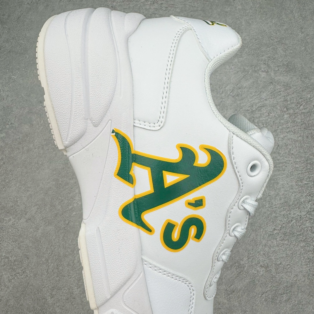 图片[6]-NY美国榄球洋基队New York Yankees x MLB Big Ball Chunky Mask Sandal 系列厚底老爹风魔术贴镂空休闲运动鞋 MLB以150多年传统的美国职业棒球大联盟为创作蓝本，韩流大热CHUCKY鞋款作基调，特意采用6cm加厚鞋底，并注入多个MLB独有的美式棒球文化的细节设计，打造出时尚外观，尽显独特而强烈的时尚格调。 MLB重新演译美国职业棒球大联盟中的术语「BIG BALL」，特意保留MLB标志性的NY Yankee、LA Dodgers、Boston Red Sox等多队知名棒球队Logo，以「Mega Logo」的形式展现在鞋面设计上。MLB老爹鞋具有耐用的柔软鞋面和厚实的弹性鞋垫，提供舒适的抓地力。与传统的老爹鞋不同，它看起来感觉很重，其实很舒适轻巧。采用的6cm高的鞋垫，也具有长腿效果。尺码：35 36 36.5 37.5 38 38.5 39 40 40.5 41 42 42.5 43 44 44.5 45-选品中心