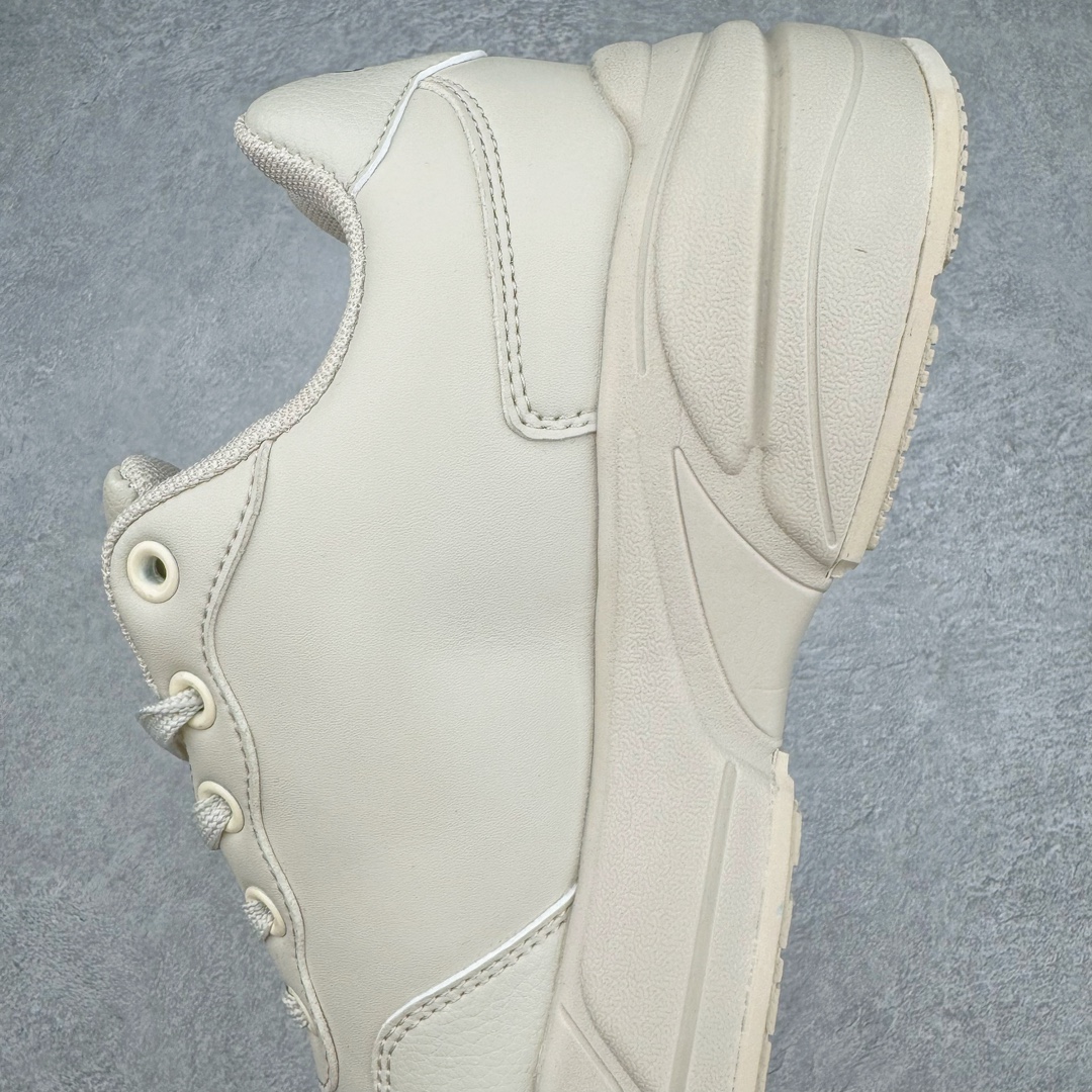 图片[7]-NY美国榄球洋基队New York Yankees x MLB Big Ball Chunky Mask Sandal 系列厚底老爹风魔术贴镂空休闲运动鞋 MLB以150多年传统的美国职业棒球大联盟为创作蓝本，韩流大热CHUCKY鞋款作基调，特意采用6cm加厚鞋底，并注入多个MLB独有的美式棒球文化的细节设计，打造出时尚外观，尽显独特而强烈的时尚格调。 MLB重新演译美国职业棒球大联盟中的术语「BIG BALL」，特意保留MLB标志性的NY Yankee、LA Dodgers、Boston Red Sox等多队知名棒球队Logo，以「Mega Logo」的形式展现在鞋面设计上。MLB老爹鞋具有耐用的柔软鞋面和厚实的弹性鞋垫，提供舒适的抓地力。与传统的老爹鞋不同，它看起来感觉很重，其实很舒适轻巧。采用的6cm高的鞋垫，也具有长腿效果。尺码：35 36 36.5 37.5 38 38.5 39 40 40.5 41 42 42.5 43 44 44.5 45-选品中心