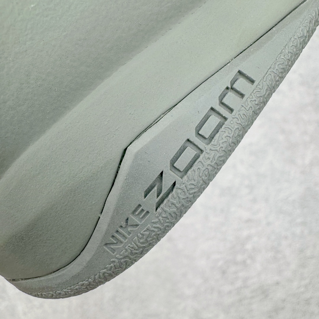 图片[14]-＃H12纯原 NK Zoom Kobe ZK5 科比五代 FTB 深灰 869454-006 完美复刻公司货 前掌超大Zoom Turbo气垫 后掌EVA缓震 真正的原汁原味 还原ZP脚感 全身鞋材卡料色独家定制 唯一正确喷漆工艺Swoosh 正确凹凸蛇鳞工艺 正确鞋面渐变效果 内全置真动飞态线 独立原厂模具 最大尺码达到48.5码 首批不拼图大几率过验 亲测已过 支持各种高强度实战 无需担心 上脚价 补货周期极长 脚宽建议买大半码 科比系列前掌偏窄 不影响二次销售 支持七天无理由退换 尺码：41 42 42.5 43 44 44.5 45 45.5 46 47.5 48.5-选品中心