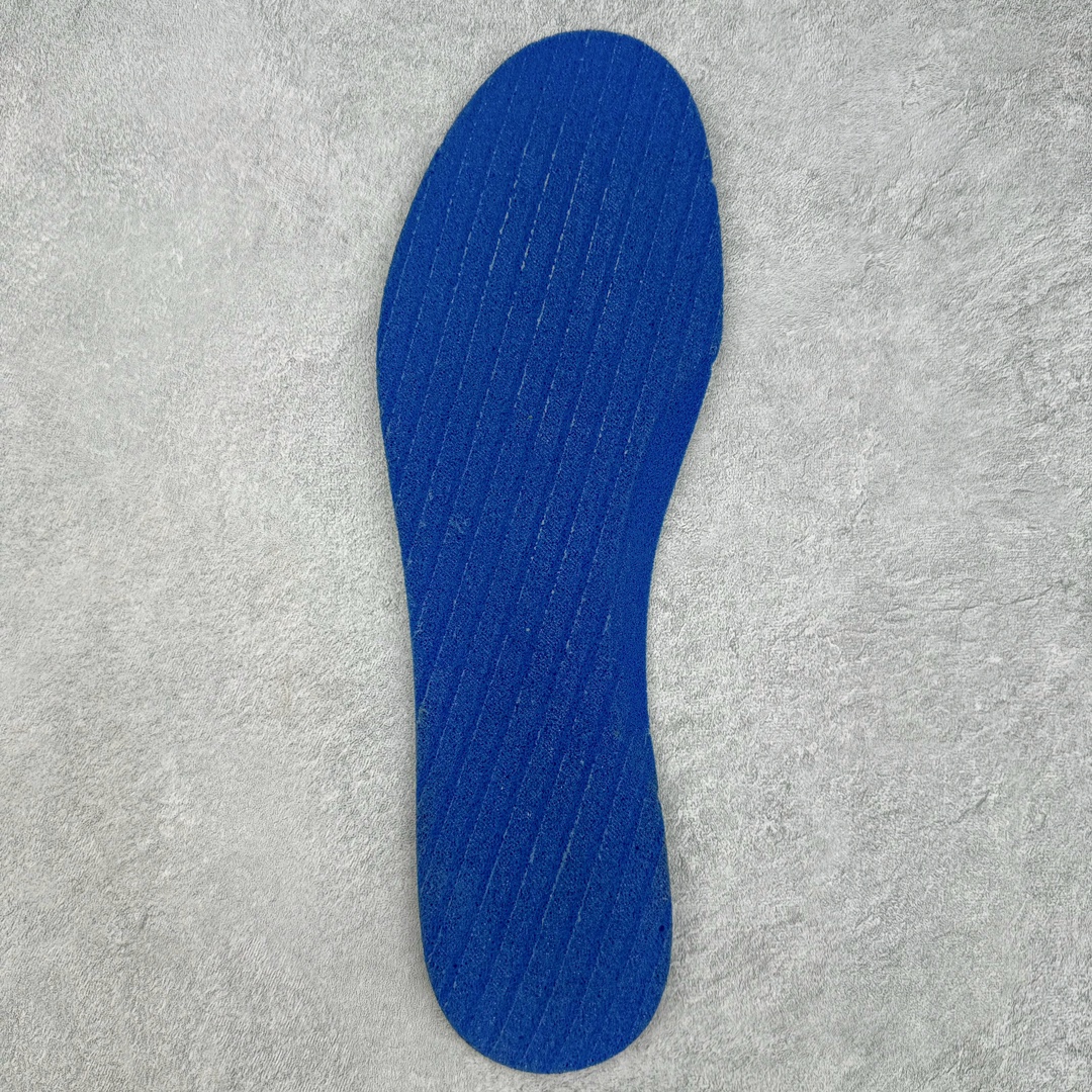 图片[11]-＃H12纯原 NK Zoom Kobe ZK5 科比五代 FTB 深灰 869454-006 完美复刻公司货 前掌超大Zoom Turbo气垫 后掌EVA缓震 真正的原汁原味 还原ZP脚感 全身鞋材卡料色独家定制 唯一正确喷漆工艺Swoosh 正确凹凸蛇鳞工艺 正确鞋面渐变效果 内全置真动飞态线 独立原厂模具 最大尺码达到48.5码 首批不拼图大几率过验 亲测已过 支持各种高强度实战 无需担心 上脚价 补货周期极长 脚宽建议买大半码 科比系列前掌偏窄 不影响二次销售 支持七天无理由退换 尺码：41 42 42.5 43 44 44.5 45 45.5 46 47.5 48.5-选品中心