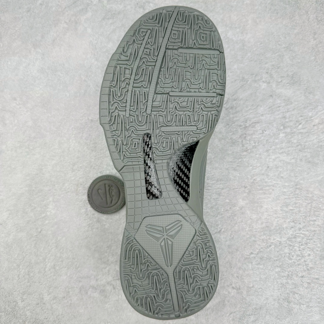 图片[9]-＃H12纯原 NK Zoom Kobe ZK5 科比五代 FTB 深灰 869454-006 完美复刻公司货 前掌超大Zoom Turbo气垫 后掌EVA缓震 真正的原汁原味 还原ZP脚感 全身鞋材卡料色独家定制 唯一正确喷漆工艺Swoosh 正确凹凸蛇鳞工艺 正确鞋面渐变效果 内全置真动飞态线 独立原厂模具 最大尺码达到48.5码 首批不拼图大几率过验 亲测已过 支持各种高强度实战 无需担心 上脚价 补货周期极长 脚宽建议买大半码 科比系列前掌偏窄 不影响二次销售 支持七天无理由退换 尺码：41 42 42.5 43 44 44.5 45 45.5 46 47.5 48.5-选品中心
