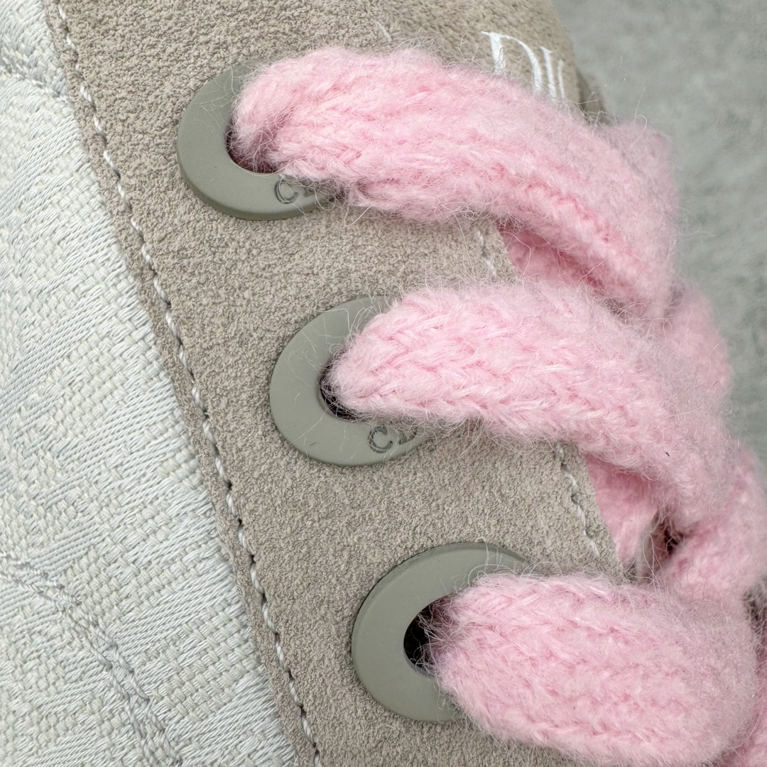 图片[14]-＃GD广顶 Dior B33 迪奥印花系带时尚运动板鞋网球鞋 全套原厂新版原纸板楦头开发 原厂特供皮料加持 原档数据大底 高频字母排版细节 还原 Zp 高端零售特供批次 2023秋季新品 彰显非凡的精湛工艺 重新诠释经典的网球鞋 时尚的廓形突显厚实感 采用全新的拉绒马海毛针织面料 突显柔软触感与富有层次感的流行色彩 搭配棕色绒面革镶片提升格调 别具一格的加垫鞋舌点缀以压花效果Dior标志 后侧点缀以Dior 30Avenue Montaigne标志 可为各式休闲造型增添时尚气质 尺码：39 40 41 42 43 44 45-选品中心