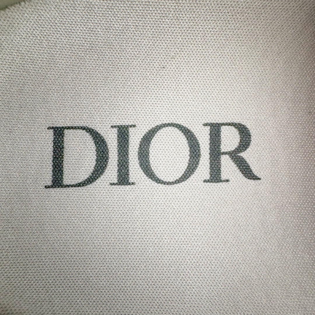 图片[11]-＃GD广顶 Dior B33 迪奥印花系带时尚运动板鞋网球鞋 全套原厂新版原纸板楦头开发 原厂特供皮料加持 原档数据大底 高频字母排版细节 还原 Zp 高端零售特供批次 2023秋季新品 彰显非凡的精湛工艺 重新诠释经典的网球鞋 时尚的廓形突显厚实感 采用全新的拉绒马海毛针织面料 突显柔软触感与富有层次感的流行色彩 搭配棕色绒面革镶片提升格调 别具一格的加垫鞋舌点缀以压花效果Dior标志 后侧点缀以Dior 30Avenue Montaigne标志 可为各式休闲造型增添时尚气质 尺码：39 40 41 42 43 44 45-选品中心