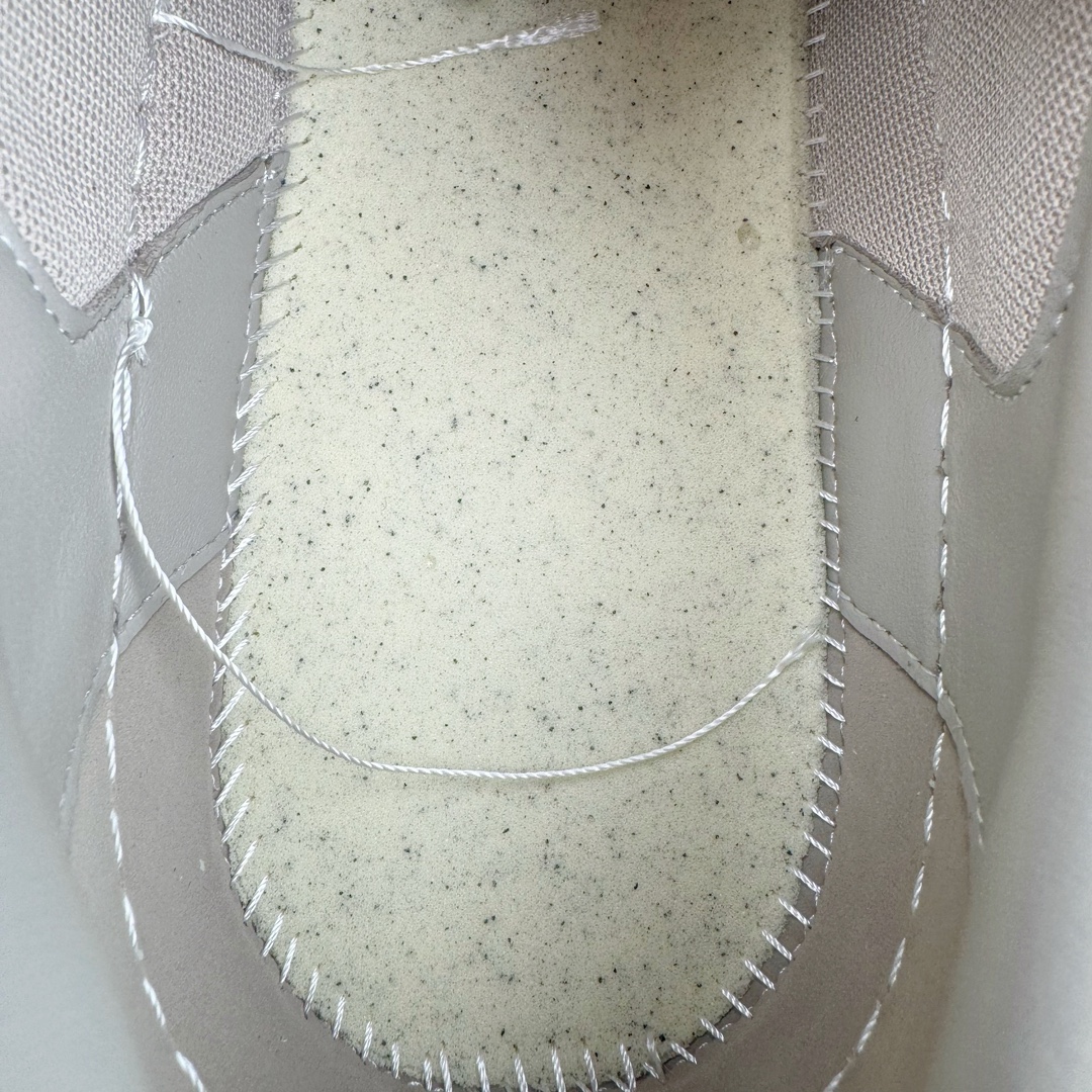 图片[21]-＃GD广顶 Dior B33 迪奥印花系带时尚运动板鞋网球鞋 全套原厂新版原纸板楦头开发 原厂特供皮料加持 原档数据大底 高频字母排版细节 还原 Zp 高端零售特供批次 2023秋季新品 彰显非凡的精湛工艺 重新诠释经典的网球鞋 时尚的廓形突显厚实感 采用全新的拉绒马海毛针织面料 突显柔软触感与富有层次感的流行色彩 搭配棕色绒面革镶片提升格调 别具一格的加垫鞋舌点缀以压花效果Dior标志 后侧点缀以Dior 30Avenue Montaigne标志 可为各式休闲造型增添时尚气质 尺码：39 40 41 42 43 44 45-选品中心