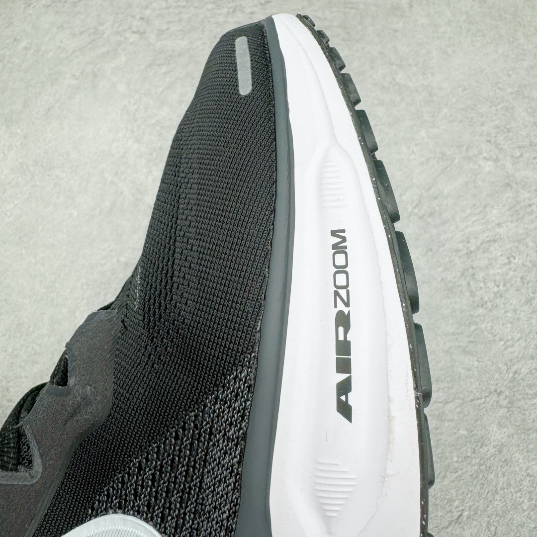 图片[17]-NK Zoom Pegasus 飞马41代马拉松系列网面透气缓震疾速跑鞋 拥有 Zoom Air 一如既往的稳定感和流畅感 鞋面采用工程网眼设计 为特定高热区域营造出色透气性 进一步增加鞋面的穿孔数量 让足部能够快速散热 中足搭配 Flywire 飞线 在高速运动时营造舒适稳定的贴合感 内置Zoon气垫加持 动力十足 货号：FQ0965-002 尺码：36 36.5 37.5 38 38.5 39 40 40.5 41 42 42.5 43 44 44.5 45-选品中心