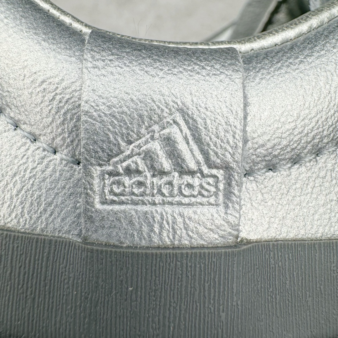 图片[11]-＃H11纯原 AD Labcourt 百搭休闲轻松舒适耐磨透气低帮板鞋 IF1655 FOG平替单品 鞋面使用了绒毛麂皮 鞋面和鞋底连接处使用了包边处理 看起来更加精致有型 内里也使用了光滑的优质皮革 鞋垫上的LOGO彰显品牌身份 鞋子后脚跟处的英文 ENDINEERED FOR THE STYLE OF FUTURE译为 为未来的风格而设计 尺码：36 36.5 37 38 38.5 39 40 40.5 41 42 42.5 43 44 44.5 45-选品中心