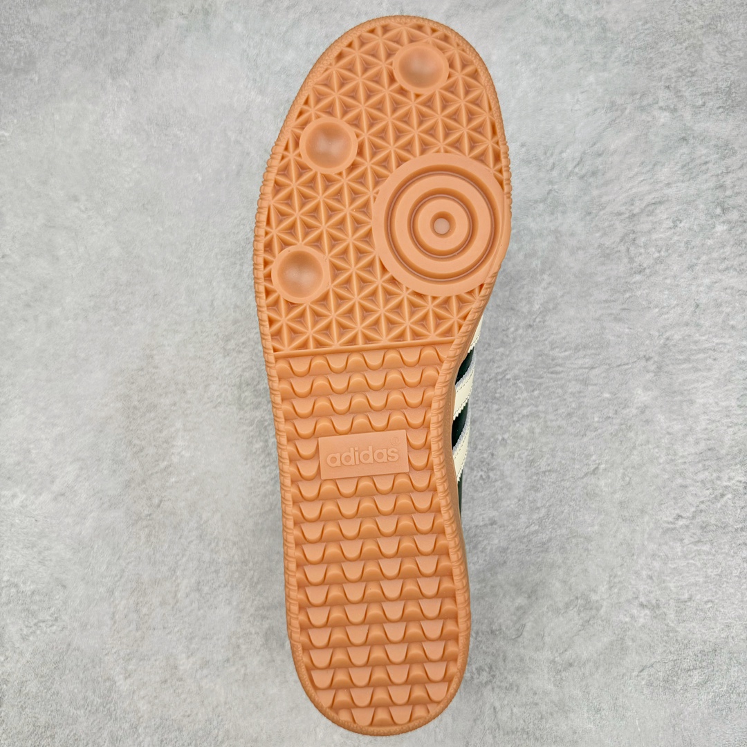 图片[9]-＃S2纯原 AD Original Samba OG 复古经典轻便板鞋 黑棕 IE5836 原装头层牛皮加持 正确烫金高频细节 原装纳米超迁皮料 独家私模橡胶大底 原盒原配 正确黑色中底布 过宽过胶 这款桑巴鞋展示了高质量的工艺 带有装饰的超锁缝制和无缝的手感 柔软、柔软的皮革造型和标志性的3条纹完成了精致的外观 正规合身鞋带 鞋面上有绒面鞋垫 橡胶鞋底 享受正畸套筒软感 自50年代首次亮相以来就一直在赢得粉丝的青睐尺码：36 36.5 37.5 38 38.5 39 40 40.5 41 42 42.5 43 44 44.5 45 46-选品中心