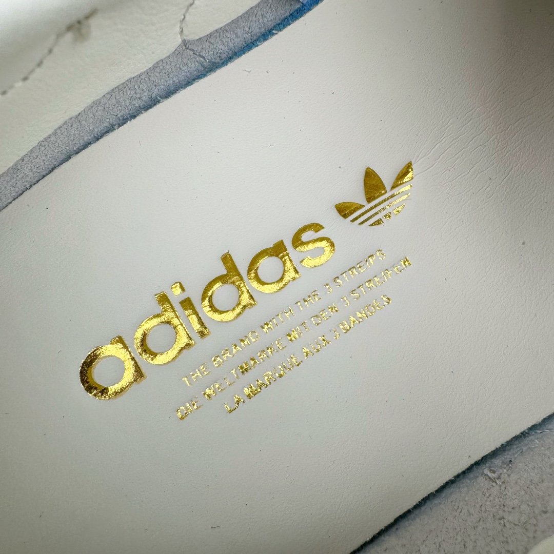 图片[14]-＃B版纯原 AD Original Samba OG 复古经典轻便板鞋 IG6171 头层牛皮加持 正确烫金高频细节 原装纳米超迁皮料 独家私模橡胶大底 原盒原配 这款桑巴鞋展示了高质量的工艺 带有装饰的超锁缝制和无缝的手感 柔软、柔软的皮革造型和标志性的3条纹完成了精致的外观 正规合身鞋带 鞋面上有绒面鞋垫 橡胶鞋底 享受正畸套筒软感 自50年代首次亮相以来就一直在赢得粉丝的青睐 尺码：36 36.5 37.5 38 38.5 39 40 40.5 41 42 42.5 43 44 44.5 45-选品中心