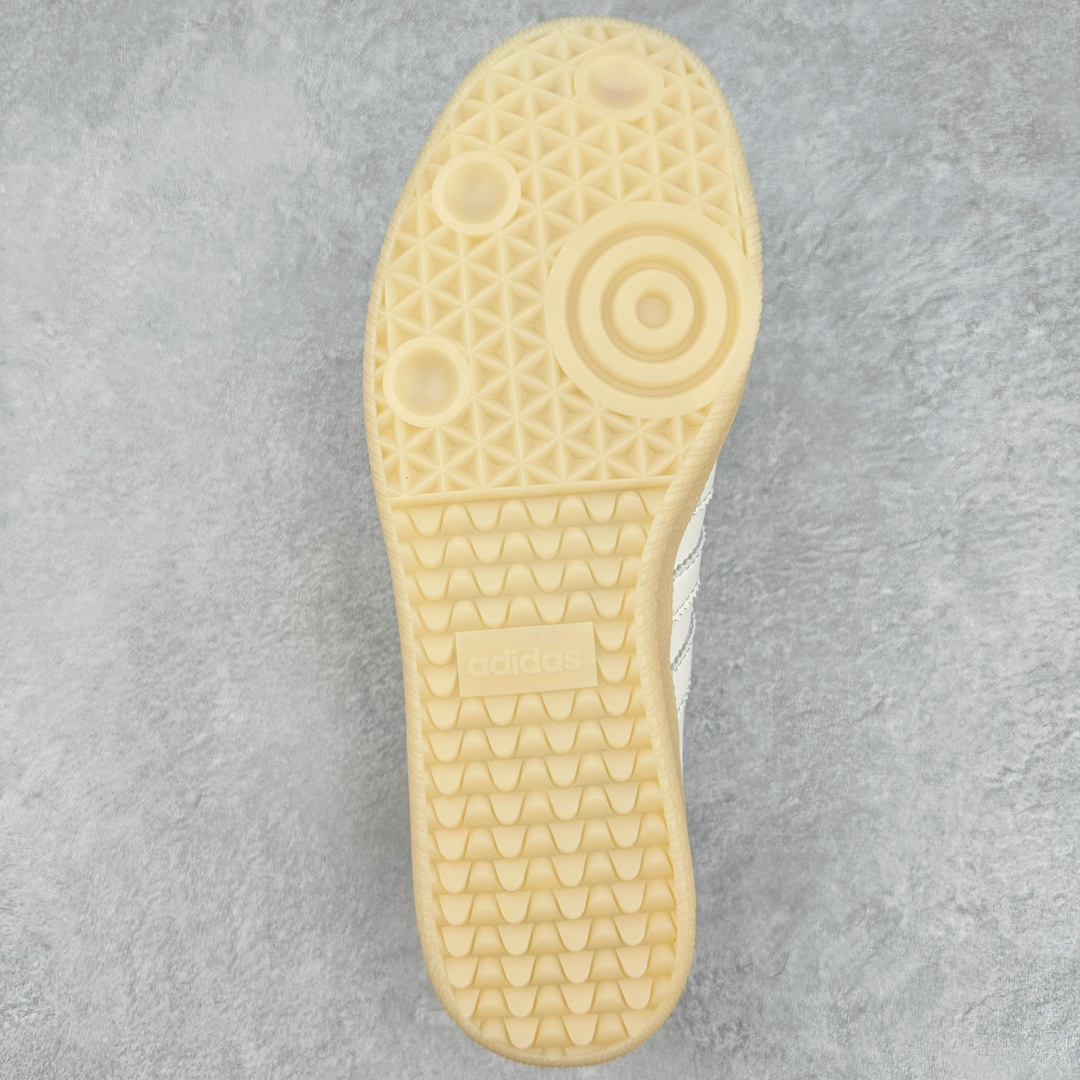 图片[9]-＃B版纯原 AD Original Samba OG 复古经典轻便板鞋 IG6171 头层牛皮加持 正确烫金高频细节 原装纳米超迁皮料 独家私模橡胶大底 原盒原配 这款桑巴鞋展示了高质量的工艺 带有装饰的超锁缝制和无缝的手感 柔软、柔软的皮革造型和标志性的3条纹完成了精致的外观 正规合身鞋带 鞋面上有绒面鞋垫 橡胶鞋底 享受正畸套筒软感 自50年代首次亮相以来就一直在赢得粉丝的青睐 尺码：36 36.5 37.5 38 38.5 39 40 40.5 41 42 42.5 43 44 44.5 45-选品中心