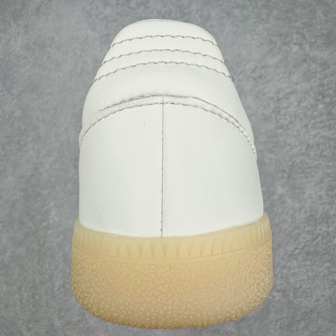 图片[8]-＃B版纯原 AD Original Samba OG 复古经典轻便板鞋 IG6171 头层牛皮加持 正确烫金高频细节 原装纳米超迁皮料 独家私模橡胶大底 原盒原配 这款桑巴鞋展示了高质量的工艺 带有装饰的超锁缝制和无缝的手感 柔软、柔软的皮革造型和标志性的3条纹完成了精致的外观 正规合身鞋带 鞋面上有绒面鞋垫 橡胶鞋底 享受正畸套筒软感 自50年代首次亮相以来就一直在赢得粉丝的青睐 尺码：36 36.5 37.5 38 38.5 39 40 40.5 41 42 42.5 43 44 44.5 45-选品中心