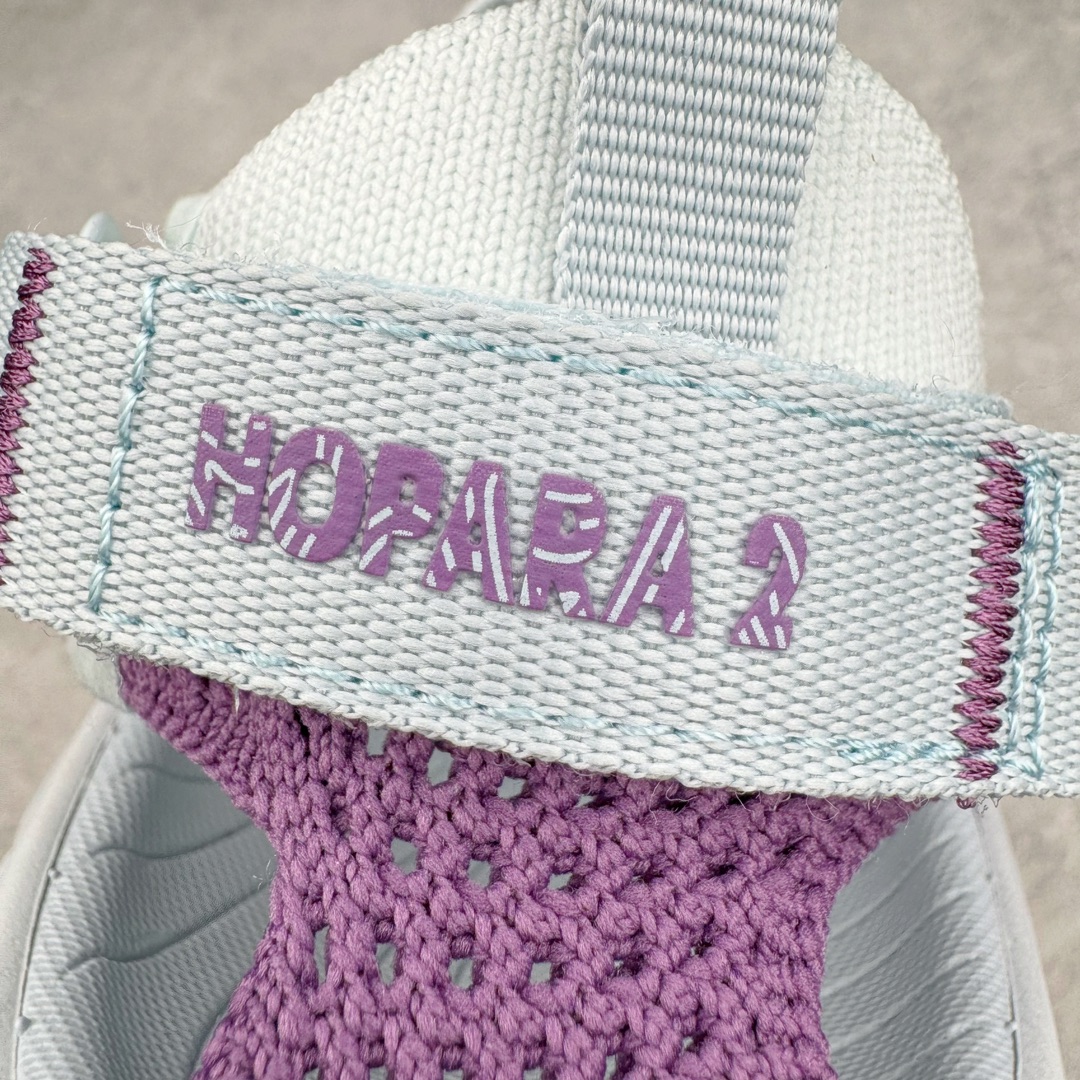 图片[18]-＃HK纯原 Hoka One One Hopara Sandals 霍帕拉系列水路两用溯溪涉水休闲户外露营凉鞋 作为先锋品牌的 HOKA ONE ONE总是以独特的方式 HOPARA是一款溯溪鞋 又名排水鞋 可长期用于涉水和溯溪 保护脚底和脚趾的安全和舒适 鞋面材料速干 透气 耐磨 鞋底防滑 耐磨 抓地能力强 出于安全考虑 设计要求较高-涉水溯溪过程中 水 泥沙 可以直接从鞋内大孔排出 细纹鞋底使在岩石上抓地能力强 避免打滑 而上路后 鞋面具有快干透气等优点 尺码：36 36.5 37.5 38 39 40 40.5 41 42 42.5 43 44 45-选品中心