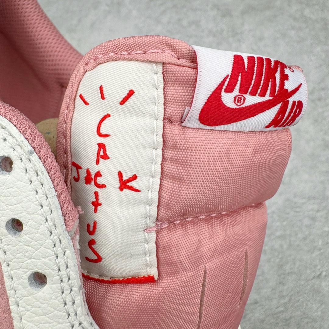 图片[16]-＃KZ神版莞产 Travis Scott x Air Jordan AJ1 Low OG SP TS联名9.0 白粉倒钩低帮 DM7866-600 全系列配色 外贸特供批次 新配色不断更新开发 市场中端王者 全套原纸板楦头开发 确保原汁原味 完美呈现一代版型 一比一鞋头弧度高度鞋身弧度 此版本只针对中端市场 细节品控鞋型随意秒杀市面同价位 鞋型完美 不臃肿别扭 头层皮料加持 用料绝不含糊 进口玻璃冲刀皮料裁剪零毛边 电脑针车工艺 超高鞋面清洁度 最高QC检验标准 控制溢胶瑕疵 原盒原配 飞翼3D高频深度立体 工艺方面大到整体鞋型 漏斗收腰 底线拉帮 LOGO立体程度 小到针眼排布 载片对称 冲孔效果 鞋标规范 鞋垫背胶等等 无一不是口碑收割 每双都是一个回头客 尺码：36 36.5 37.5 38 38.5 39 40 40.5 41 42 42.5 43 44 44.5 45 46 47.5-选品中心