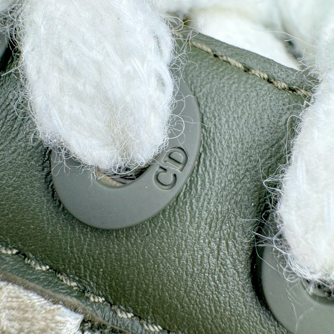 图片[15]-＃GD广顶 Dior B33 迪奥印花系带时尚运动板鞋网球鞋 全套原厂新版原纸板楦头开发 原厂特供皮料加持 原档数据大底 高频字母排版细节 还原 Zp 高端零售特供批次 2023秋季新品 彰显非凡的精湛工艺 重新诠释经典的网球鞋 时尚的廓形突显厚实感 采用全新的拉绒马海毛针织面料 突显柔软触感与富有层次感的流行色彩 搭配棕色绒面革镶片提升格调 别具一格的加垫鞋舌点缀以压花效果Dior标志 后侧点缀以Dior 30Avenue Montaigne标志 可为各式休闲造型增添时尚气质 尺码：39 40 41 42 43 44 45-选品中心