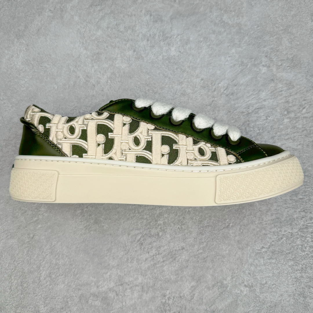 ＃GD广顶 Dior B33 迪奥印花系带时尚运动板鞋网球鞋 全套原厂新版原纸板楦头开发 原厂特供皮料加持 原档数据大底 高频字母排版细节 还原 Zp 高端零售特供批次 2023秋季新品 彰显非凡的精湛工艺 重新诠释经典的网球鞋 时尚的廓形突显厚实感 采用全新的拉绒马海毛针织面料 突显柔软触感与富有层次感的流行色彩 搭配棕色绒面革镶片提升格调 别具一格的加垫鞋舌点缀以压花效果Dior标志 后侧点缀以Dior 30Avenue Montaigne标志 可为各式休闲造型增添时尚气质 尺码：39 40 41 42 43 44 45-选品中心