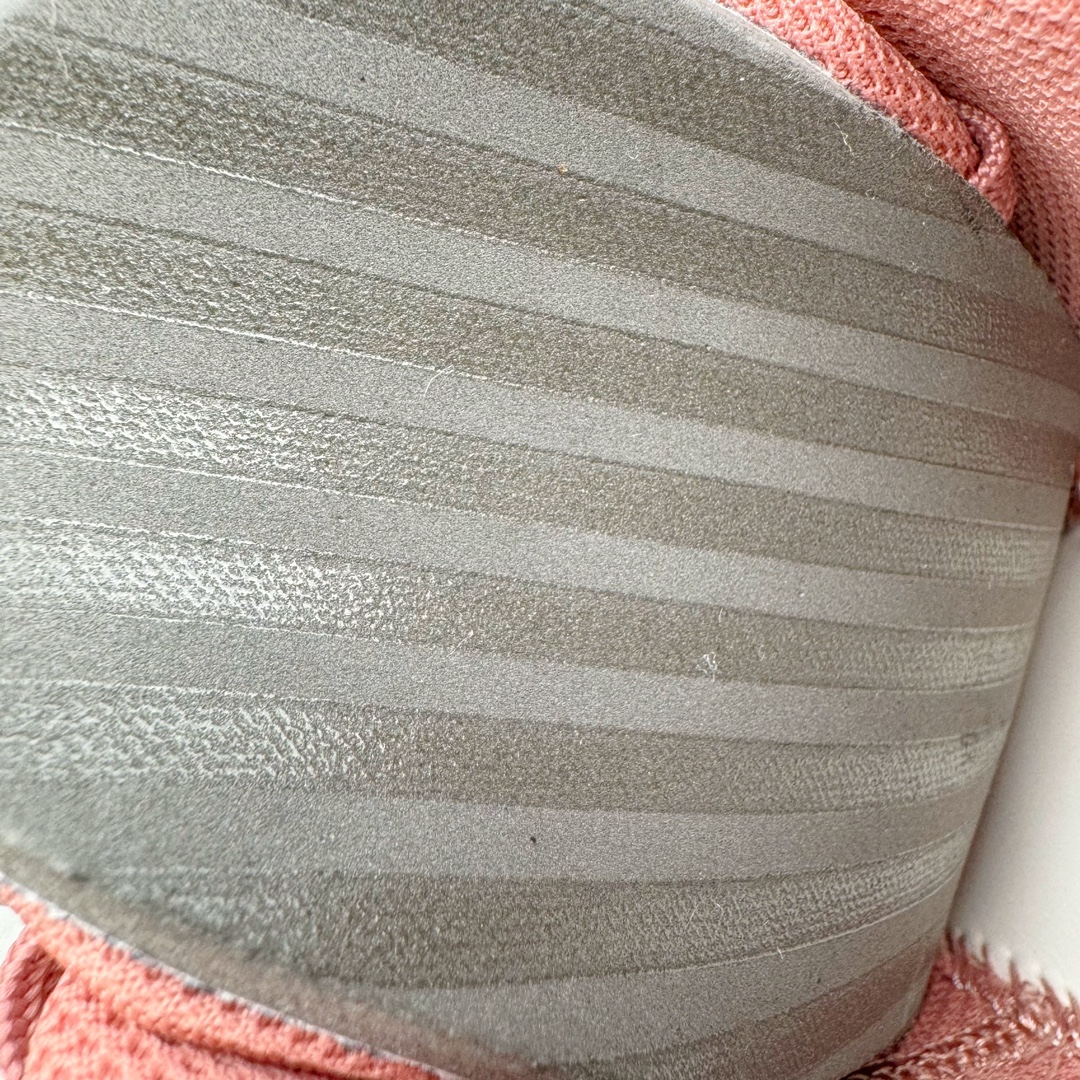 图片[12]-＃灭世 NK Ja 1 莫兰特一代实战篮球鞋 红黑白 FV1288-600 实战属性直接拉满 实战天花板上限再度提升 实战亲测-性能体验吊打国产同价位鞋款 增配前掌ZOOM TURBO➕抗扭片➕后掌马蹄ZOOM气垫（正品仅配置前掌长方形zoom气垫）采用科比4代鞋楦以及龙骨数据打造 小科4实至名归（完美解决正品压脚趾问题）鞋身➕鞋头增配高频补强层 提升鞋头以及脚踝支撑性 鞋垫采用科比4代元年高弹缓震垫材质-磨合一场直接贴合脚型 外底加厚2mm 升级止滑配方 磨合一次 抓地原地起飞 最强莫兰特一代有且只在灭世纯原（支持市场任意货品正面PK）真材实料 肉眼可见 革新升级绝非空穴来风 灭世纯原内外兼修 用态度诠释最强实战货品 缓震配置独家革新 实战属性直接拉满 实战天花板上限再度提升 实战亲测-性能体验吊打国产同价位鞋款 增配前掌ZOOM TURBO➕抗扭片➕后掌马蹄ZOOM气垫（正品仅配置前掌长方形zoom气垫）采用科比4代鞋楦以及龙骨数据打造 小科4实至名归（完美解决正品压脚趾问题）鞋身➕鞋头增配高频补强层 提升鞋头以及脚踝支撑性 鞋垫采用科比4代元年高弹缓震垫材质-磨合一场直接贴合脚型 外底加厚2mm 升级止滑配方 磨合一次 抓地原地起飞 最强莫兰特一代有且只在灭世纯原（支持市场任意货品正面PK）真材实料 肉眼可见 革新升级绝非空穴来风 灭世纯原内外兼修 用态度诠释最强实战货品 尺码：39 40 40.5 41 42 42.5 43 44 44.5 45 46-选品中心