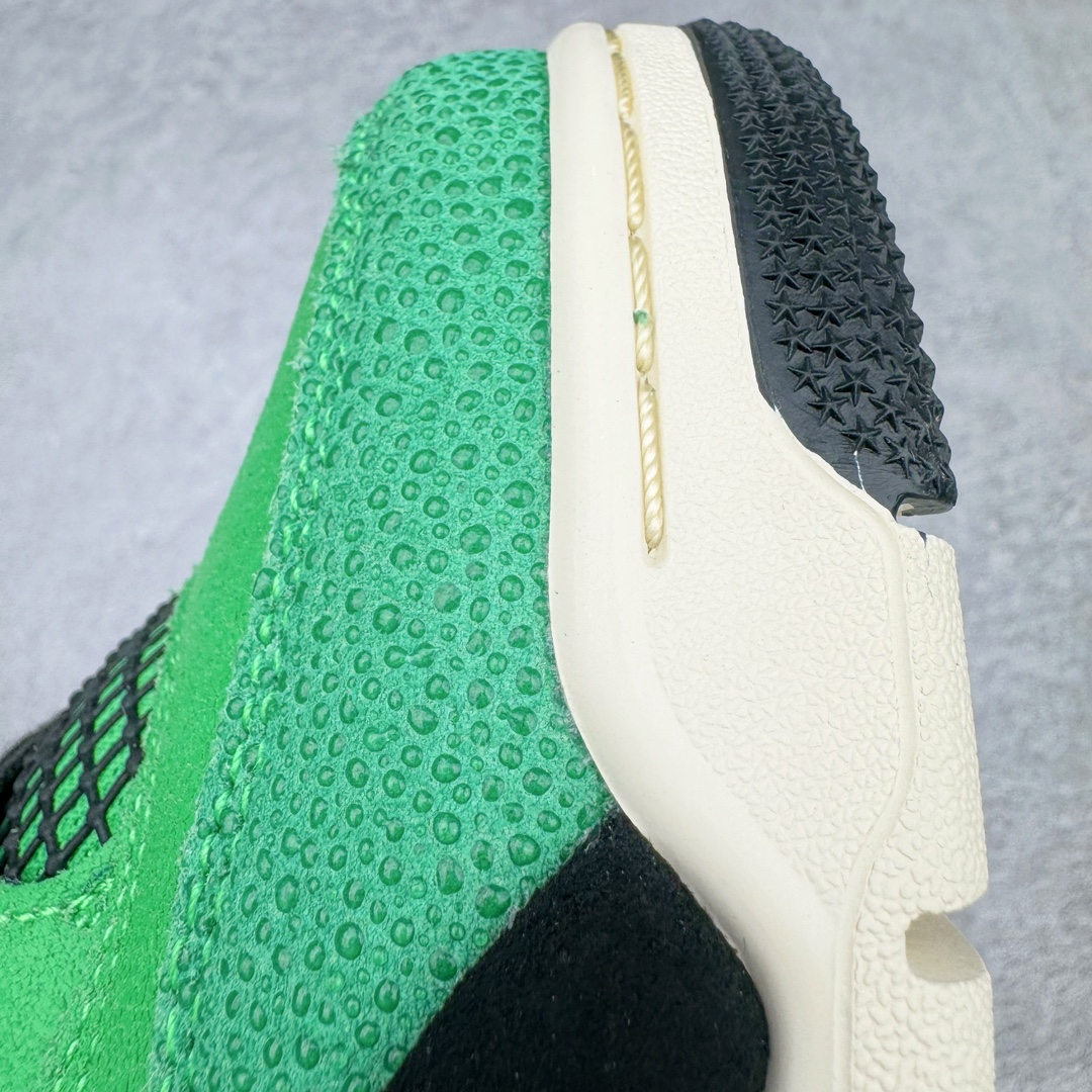 图片[16]-＃GX Air Jordan AJ4 Retro \\\”Manila\\\” 马尼拉绿色 AJ-965234 圈内最强四代 独家外贸特供尺码含 45.5 49.5 50.5 耗时半年巨作 全套原纸板楦头开发 原厂特供皮料加持 确保原汁原味 完美呈现四代版型 一比一鞋头弧度高度鞋身弧度 数据细节工艺流程均保持原鞋一致 原厂TPU网格鞋带扣 正确内里网布 菱角分明不变形无多余毛边 柔软性质感一致于原鞋 市场唯一原厂鞋扣模具 背面可见隐藏注塑口 原厂织唛标 原厂飞人电绣工艺 尾指中部跳三针 独家绑鞋带手法 印刷中底布 四线拉帮 米色美纹纸贴合固定 进口港宝加持 后跟自然饱满 全鞋荧光划线卡点 追求极致完美 每一双都是工艺品 多重QC质检 超越公司货的品控标准 实实在在的免检产品 注意原盒需要报货备注价格100元 损坏不退 尺码：40 40.5 41 42 42.5 43 44 44.5 45 45.5 46 47.5 48.5 49.5 50.5-选品中心