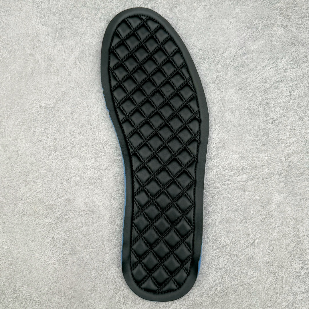 图片[28]-＃GX Air Jordan AJ4 Retro \\\”Manila\\\” 马尼拉绿色 AJ-965234 圈内最强四代 独家外贸特供尺码含 45.5 49.5 50.5 耗时半年巨作 全套原纸板楦头开发 原厂特供皮料加持 确保原汁原味 完美呈现四代版型 一比一鞋头弧度高度鞋身弧度 数据细节工艺流程均保持原鞋一致 原厂TPU网格鞋带扣 正确内里网布 菱角分明不变形无多余毛边 柔软性质感一致于原鞋 市场唯一原厂鞋扣模具 背面可见隐藏注塑口 原厂织唛标 原厂飞人电绣工艺 尾指中部跳三针 独家绑鞋带手法 印刷中底布 四线拉帮 米色美纹纸贴合固定 进口港宝加持 后跟自然饱满 全鞋荧光划线卡点 追求极致完美 每一双都是工艺品 多重QC质检 超越公司货的品控标准 实实在在的免检产品 注意原盒需要报货备注价格100元 损坏不退 尺码：40 40.5 41 42 42.5 43 44 44.5 45 45.5 46 47.5 48.5 49.5 50.5-选品中心