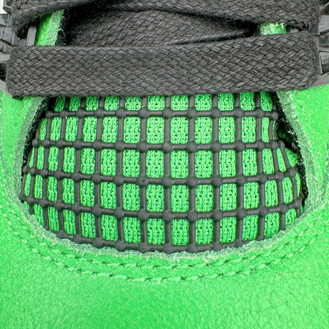 图片[14]-＃GX Air Jordan AJ4 Retro \\\”Manila\\\” 马尼拉绿色 AJ-965234 圈内最强四代 独家外贸特供尺码含 45.5 49.5 50.5 耗时半年巨作 全套原纸板楦头开发 原厂特供皮料加持 确保原汁原味 完美呈现四代版型 一比一鞋头弧度高度鞋身弧度 数据细节工艺流程均保持原鞋一致 原厂TPU网格鞋带扣 正确内里网布 菱角分明不变形无多余毛边 柔软性质感一致于原鞋 市场唯一原厂鞋扣模具 背面可见隐藏注塑口 原厂织唛标 原厂飞人电绣工艺 尾指中部跳三针 独家绑鞋带手法 印刷中底布 四线拉帮 米色美纹纸贴合固定 进口港宝加持 后跟自然饱满 全鞋荧光划线卡点 追求极致完美 每一双都是工艺品 多重QC质检 超越公司货的品控标准 实实在在的免检产品 注意原盒需要报货备注价格100元 损坏不退 尺码：40 40.5 41 42 42.5 43 44 44.5 45 45.5 46 47.5 48.5 49.5 50.5-选品中心