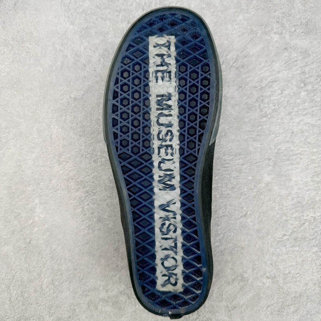 图片[9]-Vans Slip-On Classic 联名 THE MUSEUM VISITOR 创意总监 手绘涂鸦粉色点缀水晶底一脚蹬棋盘格 尺码：35 36 36.5 37 38 38.5 39 40 40.5 41 42 42.5 43 44-选品中心