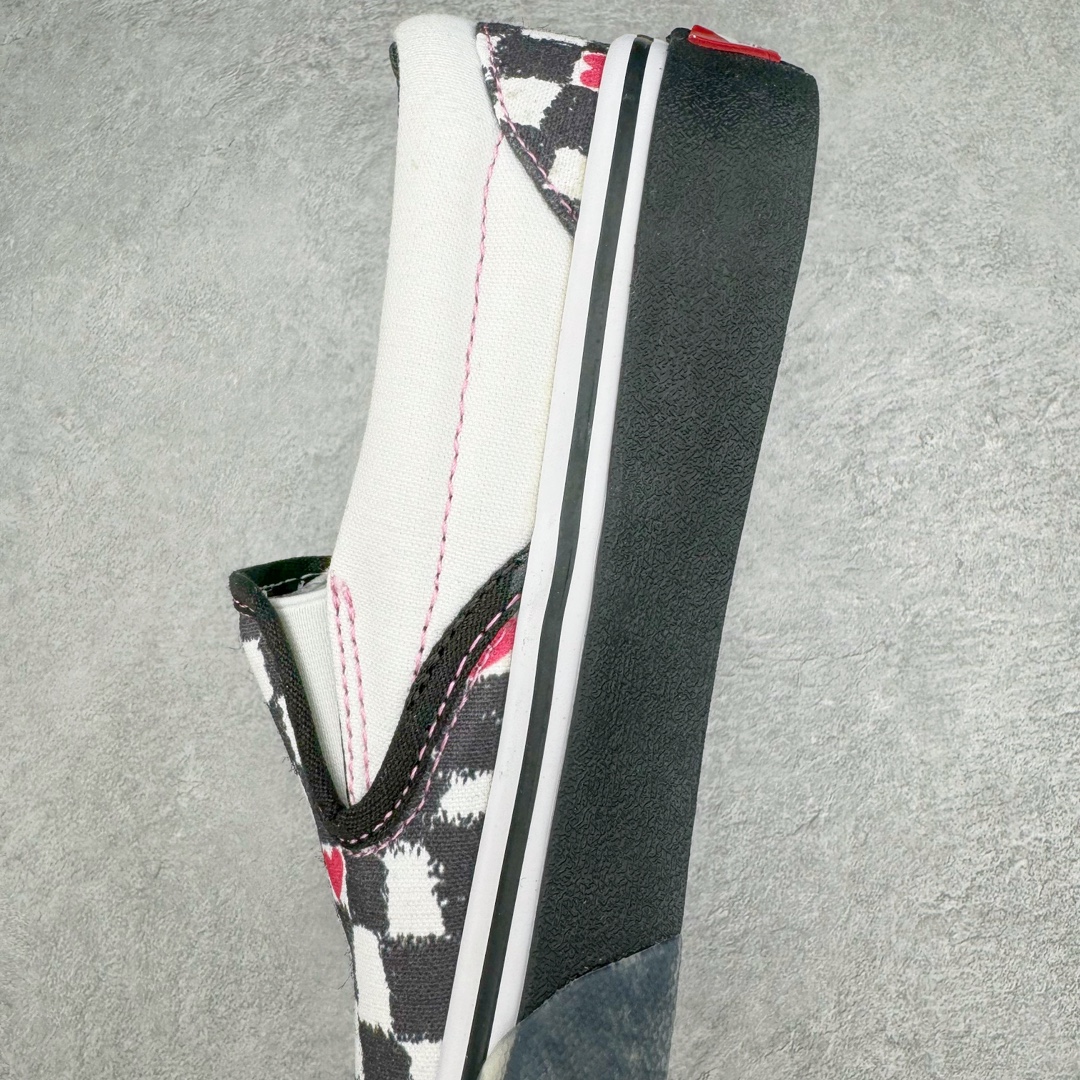 图片[7]-Vans Slip-On Classic 联名 THE MUSEUM VISITOR 创意总监 手绘涂鸦粉色点缀水晶底一脚蹬棋盘格 尺码：35 36 36.5 37 38 38.5 39 40 40.5 41 42 42.5 43 44-选品中心