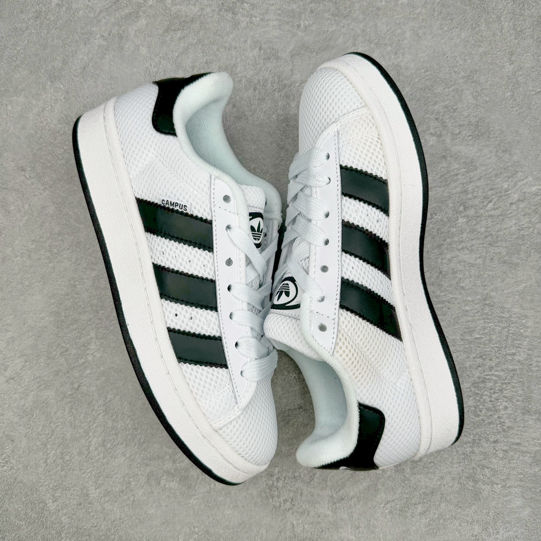图片[3]-AD Originals Campus 00s 学院系列面包风经典复古低帮百搭休闲运动板鞋 这次 Originals 选择了以经典复古鞋型 Campus 为蓝本打造全新面包鞋 这款鞋型联名不断 冠希当年对它更是钟爱有加 论牌面丝毫不输贝壳头、Forum 等大热鞋型 这次 Campus 一改 80 年代的瘦长造型 鞋舌、鞋身、鞋底甚至细节都变大了 营造出千禧年前后流行的面包鞋宽大廓形 因此鞋名改为 Campus 00s 鞋身采用绒面皮料搭配白色常规皮革 质感上还是延续了经典 Campus 的设计 鞋舌填充更加饱满 让鞋款整体看起来更加圆润 搭配上这款浅蓝配色 「蓝胖子」造型真的很可爱 鞋舌还加入了与以往 Campus 不同的全新三叶草 Logo 令造型更具千禧气息 鞋带也采用了加宽的设计 如果你不喜欢 这次还附送了传统鞋带可以替换 鞋底采用了米黄做旧设计 凸显鞋款的复古年代感 除了清新可人的浅蓝配色 还有一款酷灰配色 造型更加硬朗复古 而且相比浅蓝配色更加耐脏 尺码：36 36⅔ 37⅓ 38 38⅔ 39⅓ 40 40⅔ 41⅓ 42 42⅔ 43⅓ 44 45-选品中心