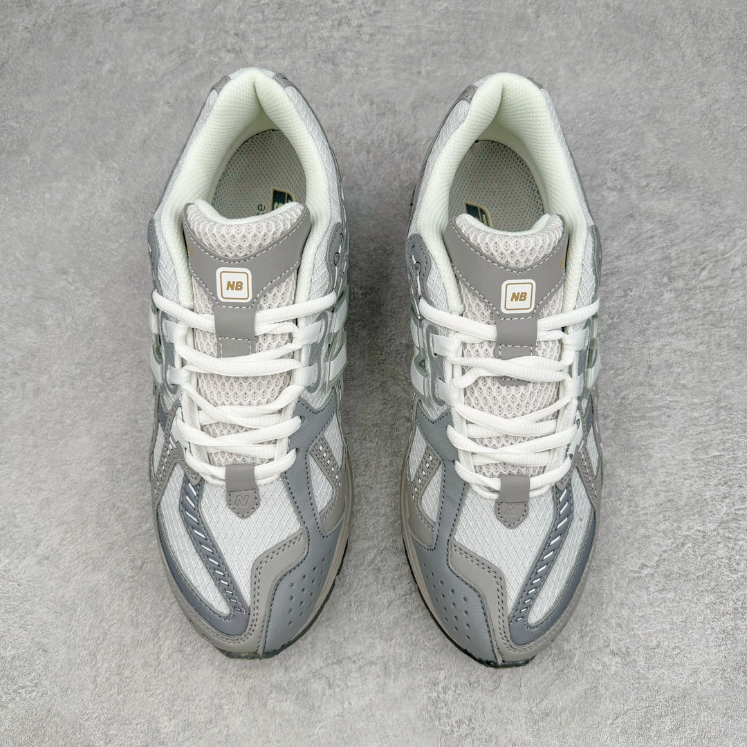 图片[2]-New Balance M1906R NB新百伦系列复古老爹风休闲运动慢跑鞋 采用轻质牛剖革拼接透气网眼衬垫织物鞋面材质 T-Beam大底提供足步弓支撑 保持步态稳定#后跟搭载外露缓震胶 鞋身整体以各种深浅不一的灰色覆盖 鞋头以淡蓝色调装饰，网眼衬垫通过不规律的色块实现做旧的美感 泛黄的鞋底更是进一步增添了复古气息 尺码：36 37 37.5 38 38.5 39.5 40 40.5 41.5 42 42.5 43 44 45-选品中心