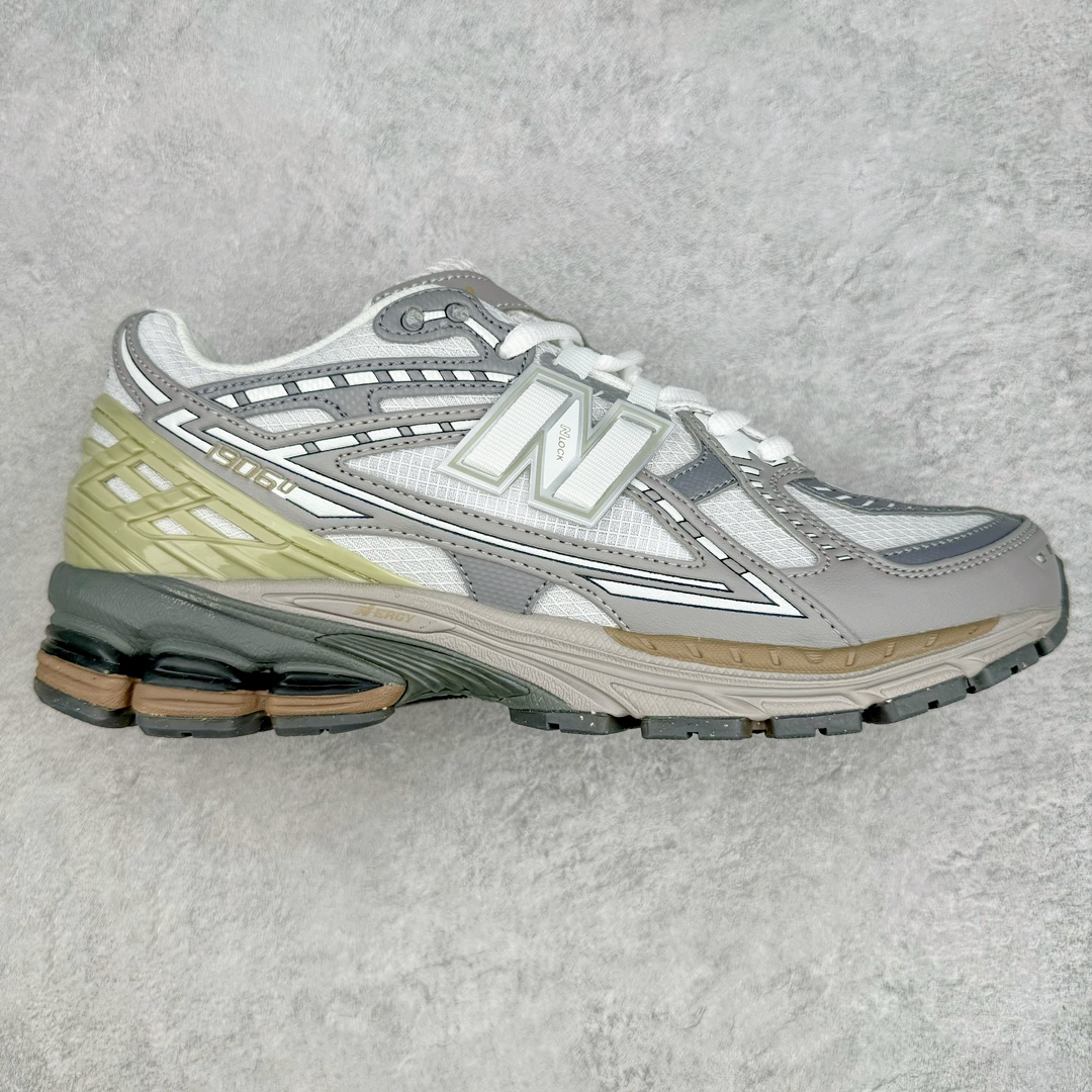 New Balance M1906R NB新百伦系列复古老爹风休闲运动慢跑鞋 采用轻质牛剖革拼接透气网眼衬垫织物鞋面材质 T-Beam大底提供足步弓支撑 保持步态稳定#后跟搭载外露缓震胶 鞋身整体以各种深浅不一的灰色覆盖 鞋头以淡蓝色调装饰，网眼衬垫通过不规律的色块实现做旧的美感 泛黄的鞋底更是进一步增添了复古气息 尺码：36 37 37.5 38 38.5 39.5 40 40.5 41.5 42 42.5 43 44 45-选品中心