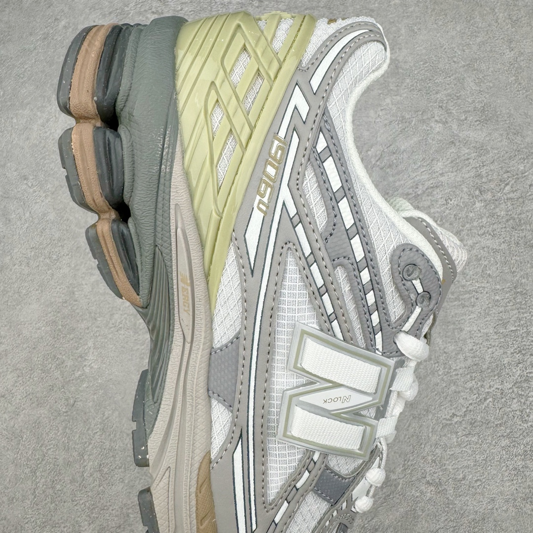 图片[6]-New Balance M1906R NB新百伦系列复古老爹风休闲运动慢跑鞋 采用轻质牛剖革拼接透气网眼衬垫织物鞋面材质 T-Beam大底提供足步弓支撑 保持步态稳定#后跟搭载外露缓震胶 鞋身整体以各种深浅不一的灰色覆盖 鞋头以淡蓝色调装饰，网眼衬垫通过不规律的色块实现做旧的美感 泛黄的鞋底更是进一步增添了复古气息 尺码：36 37 37.5 38 38.5 39.5 40 40.5 41.5 42 42.5 43 44 45-选品中心