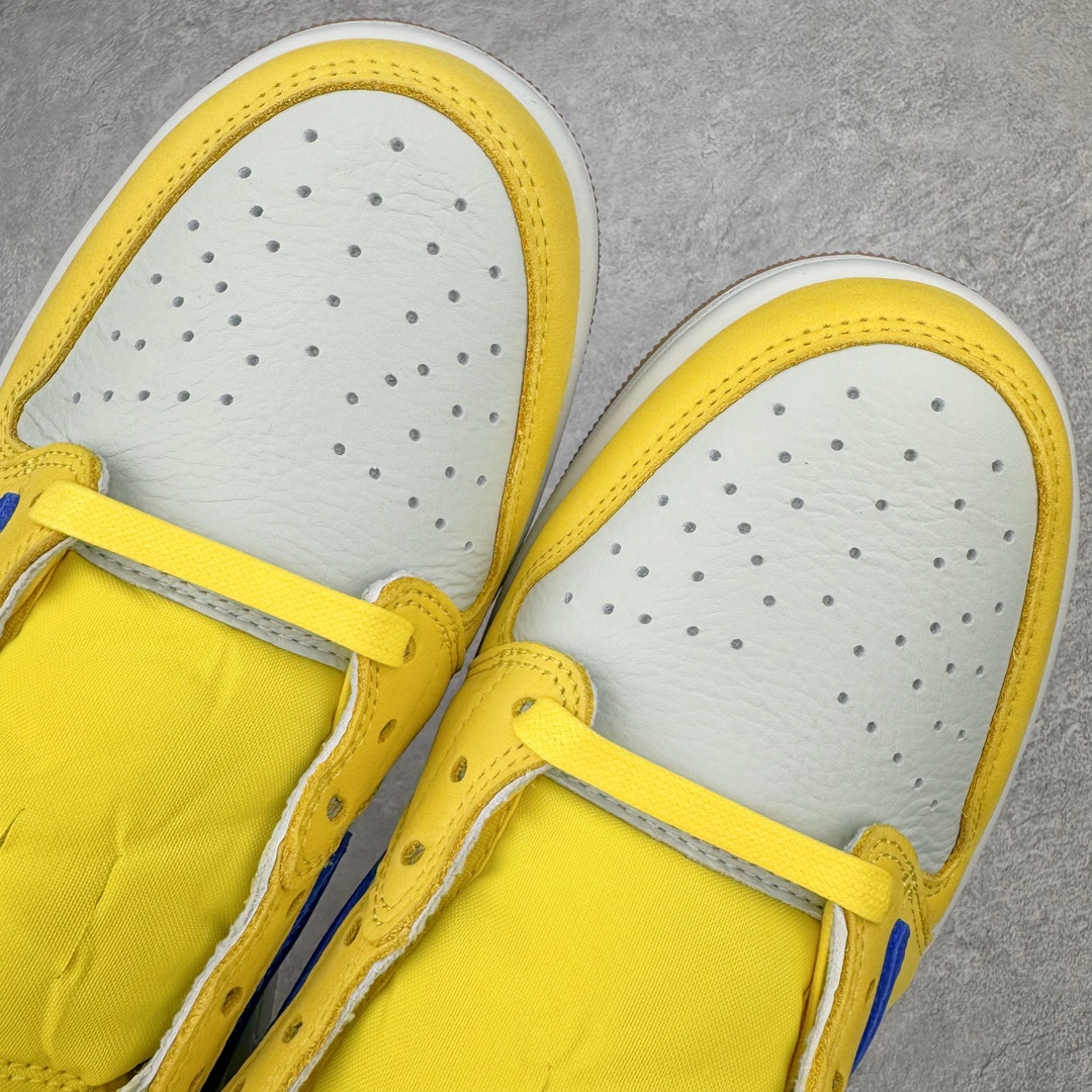 图片[10]-＃FK纯原 Travis Scott x Air Jordan AJ1 Low OG SP TS联名倒钩7.0低帮 黄蓝色 DZ4137-700 外贸高端零售特供批次 产品品控稳定性领先行业 各方面均可对飙L版 良心定价不杀猪 原厂全套原楦原纸板冲刀磨具开发 原厂皮料加持 原厂港宝加持定型后跟R度完美 同源原厂电绣 鬼脸飞翼针数密度立体效果一致 百分百一致原鞋 原厂拉帮工艺 针距密度一致 后跟弧度收口自然不对折 极致一眼正品既视感 进口玻璃冲刀皮料裁剪零毛边 全鞋电脑针车工艺 品控清洁度最高QC检验标准 免检产品 原厂订购鞋盒、鞋标、防尘纸、鞋撑、鞋带 追求极致的原厂味道 尺码：36 36.5 37.5 38 38.5 39 40 40.5 41 42 42.5 43 44 44.5 45 46 47.5 48.5-选品中心