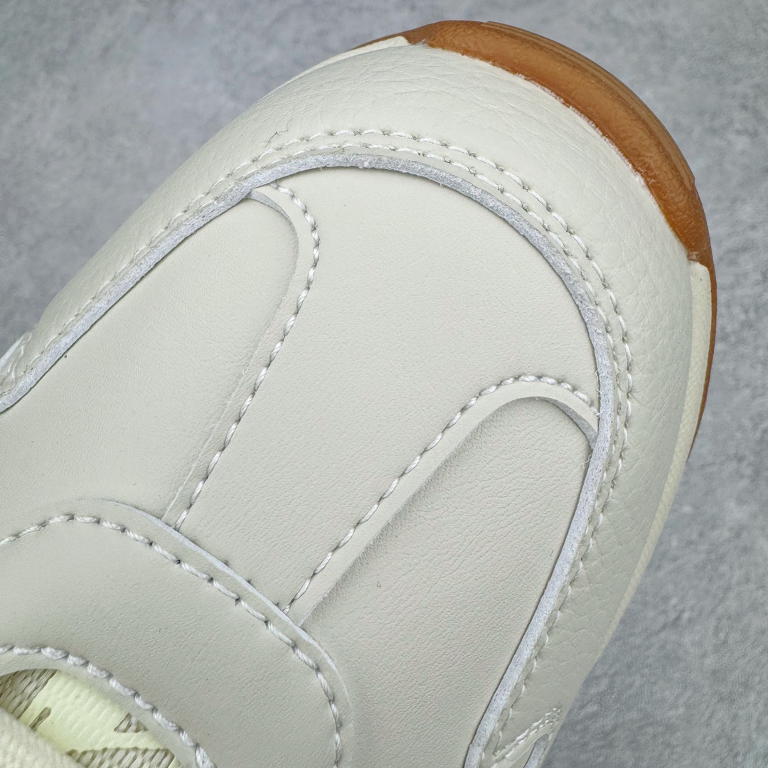 图片[15]-＃PB过验版 MLB Big Ball Chunky 复古印花老爹鞋系列低帮轻量增高厚底百搭休闲运动慢跑鞋 Korea韩国联名NY美国榄球纽约洋基队限定 目前可过轻松秒过各类鉴定 能操作的私聊 韩国代购专供 左脚内置NFC感应 区别市面贴纸假芯片 MLB专用菱形双针中底布 重点细节中底布带注胶孔 原厂NFC感应吊牌 支持鉴定 一个两位数 原盒原标 全套原楦原纸板原厂数据开发 中韩文保养标贴 绿色防霉片 平台代购专供 独家一比一RB+MD组合大底 高频后跟小人Logo精准对位立体饱满 正确网布加超迁鞋面 转印中底走线紧密 转印Logo工艺表层防刮不掉色 尺码：35 36 36.5 37.5 38 38.5 39 40 40.5 41 42 42.5 43 44 44.5 45-选品中心