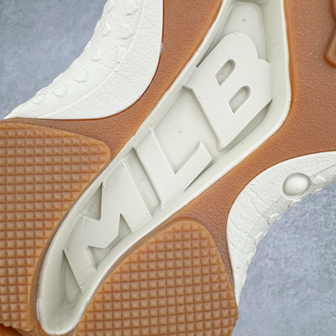 图片[19]-＃PB过验版 MLB Big Ball Chunky 复古印花老爹鞋系列低帮轻量增高厚底百搭休闲运动慢跑鞋 Korea韩国联名NY美国榄球纽约洋基队限定 目前可过轻松秒过各类鉴定 能操作的私聊 韩国代购专供 左脚内置NFC感应 区别市面贴纸假芯片 MLB专用菱形双针中底布 重点细节中底布带注胶孔 原厂NFC感应吊牌 支持鉴定 一个两位数 原盒原标 全套原楦原纸板原厂数据开发 中韩文保养标贴 绿色防霉片 平台代购专供 独家一比一RB+MD组合大底 高频后跟小人Logo精准对位立体饱满 正确网布加超迁鞋面 转印中底走线紧密 转印Logo工艺表层防刮不掉色 尺码：35 36 36.5 37.5 38 38.5 39 40 40.5 41 42 42.5 43 44 44.5 45-选品中心